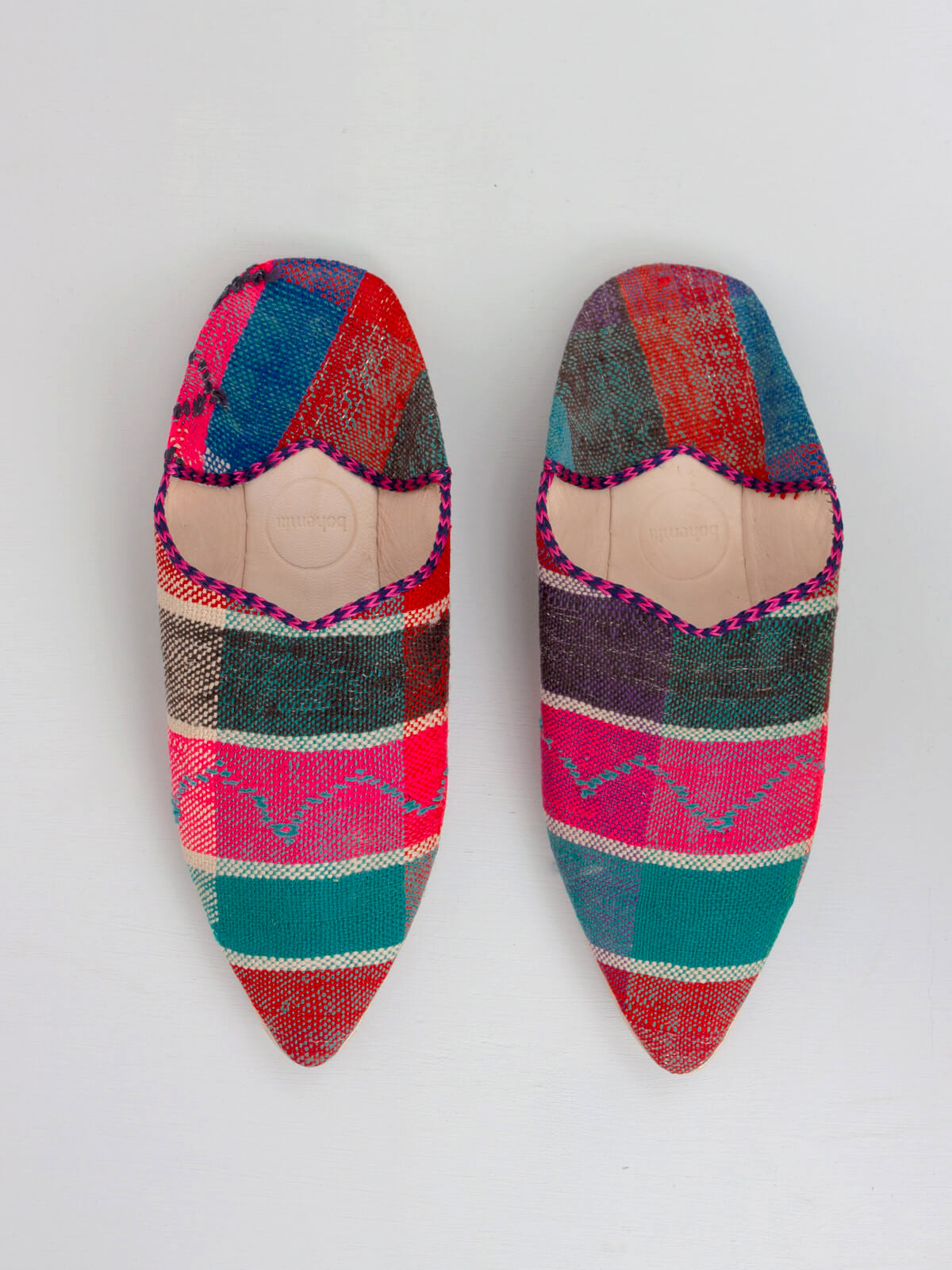 Authentic Moroccan Boujad Pointed Babouche Slippers - Handmade Leather Moroccan Shoes from Marrakech | Perfect for Home, Lounge & Cultural Events
