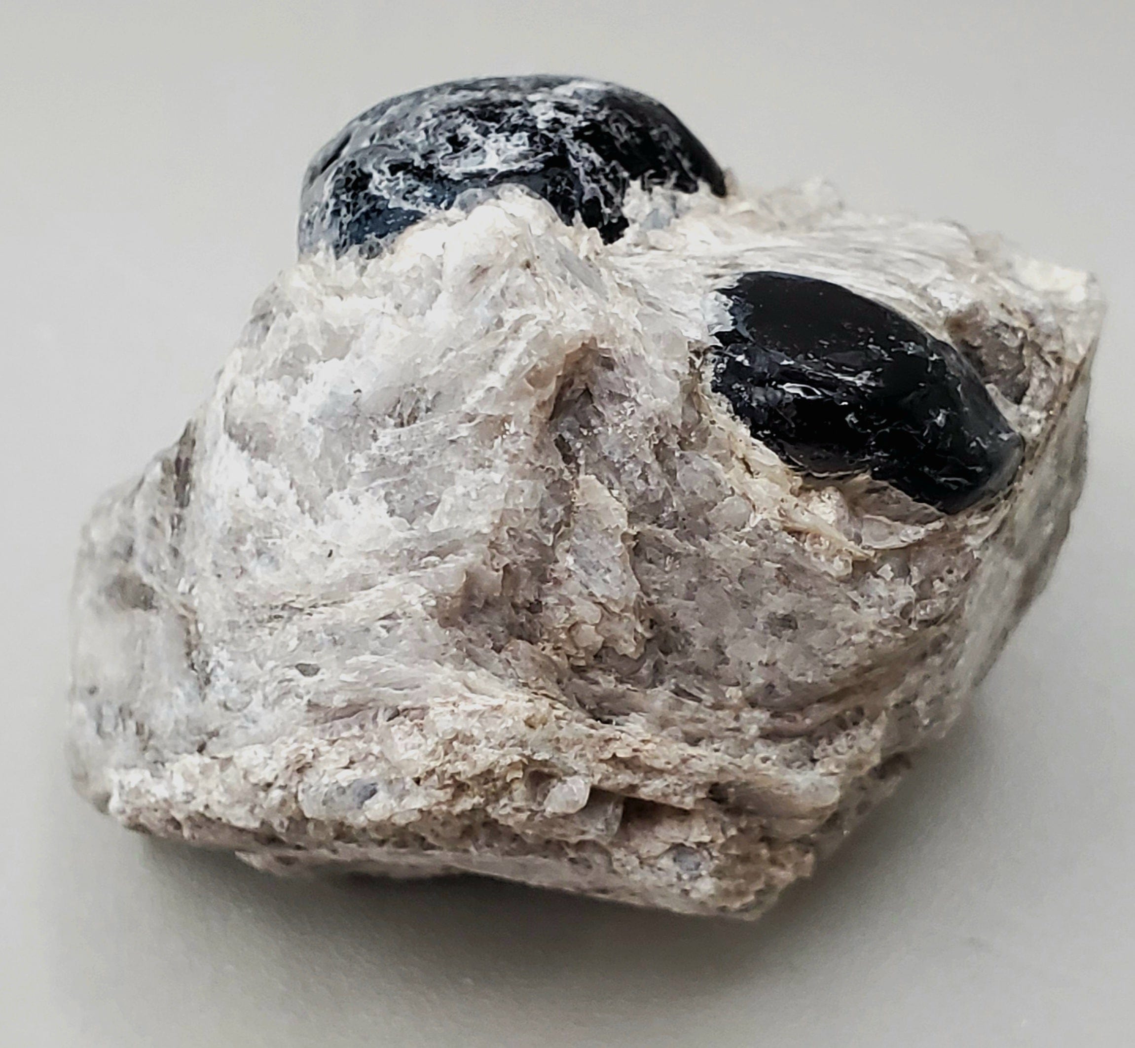 Natural Apache Tears in Perlite - Healing Stones for Meditation, Stress Relief & Home Decor | Perfect for Crystal Collections, Gifts & Spiritual Practices