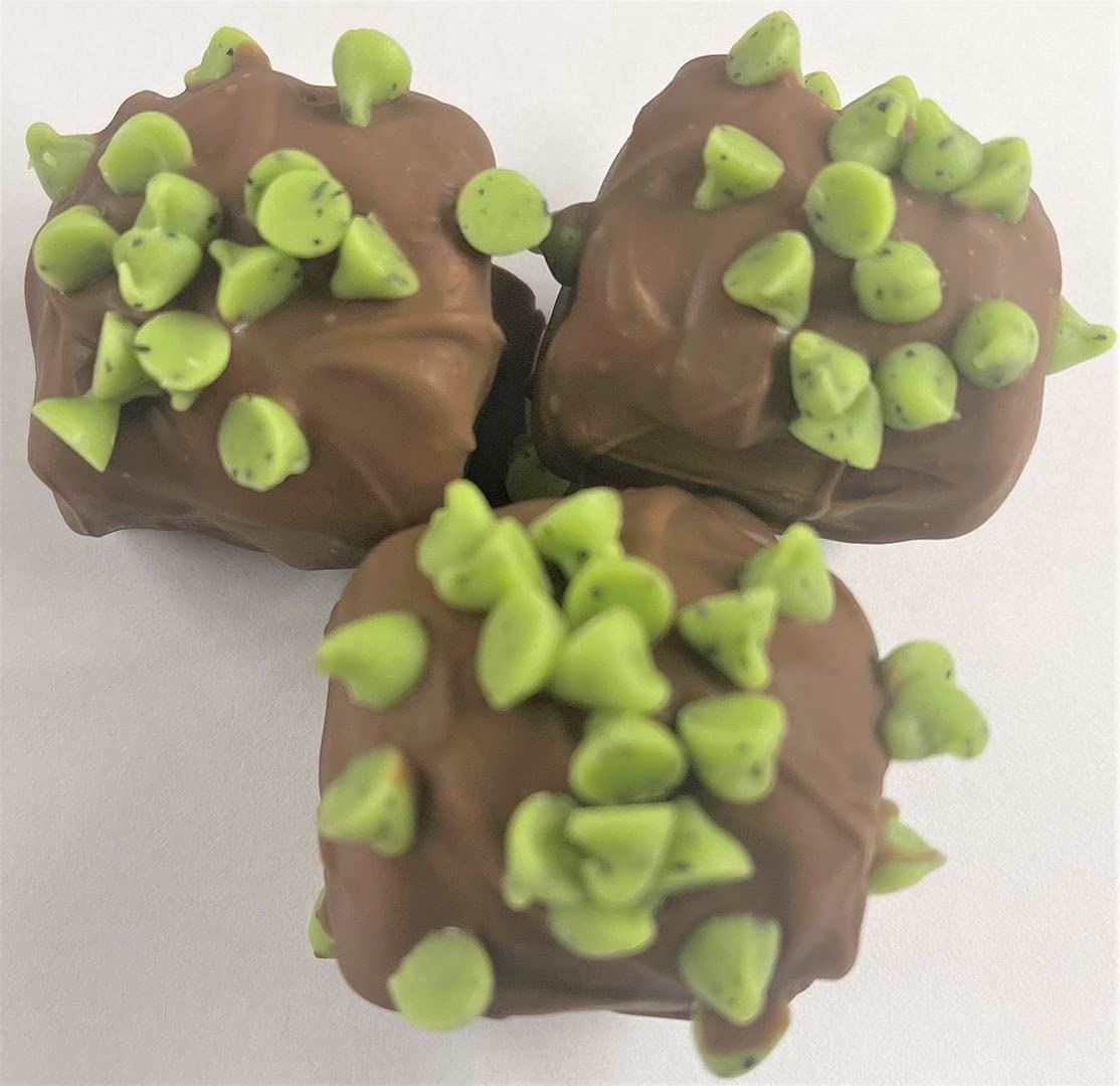 Scott's Cakes Milk Chocolate Covered Marshmallows with Mini Mint Chocolate Chips - 1 Pound Deli Container - Perfect for Parties, Gifts & Holiday Treats