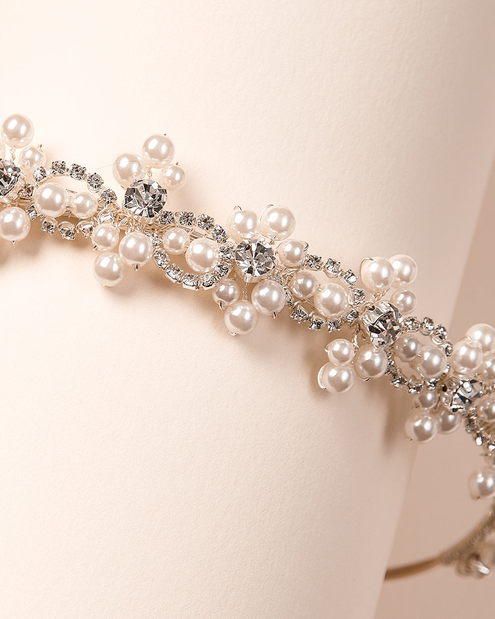 Lilith Pearl Headband for Women - Elegant Crystal Hair Accessory for Weddings, Parties & Special Occasions