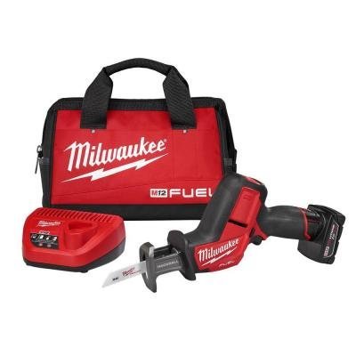Milwaukee M12 2520-21XC Cordless Hackzall Reciprocating Saw Kit - Compact & Powerful 12V Electric Saw for Wood Cutting, Metal Cutting, Plumbing & DIY Projects