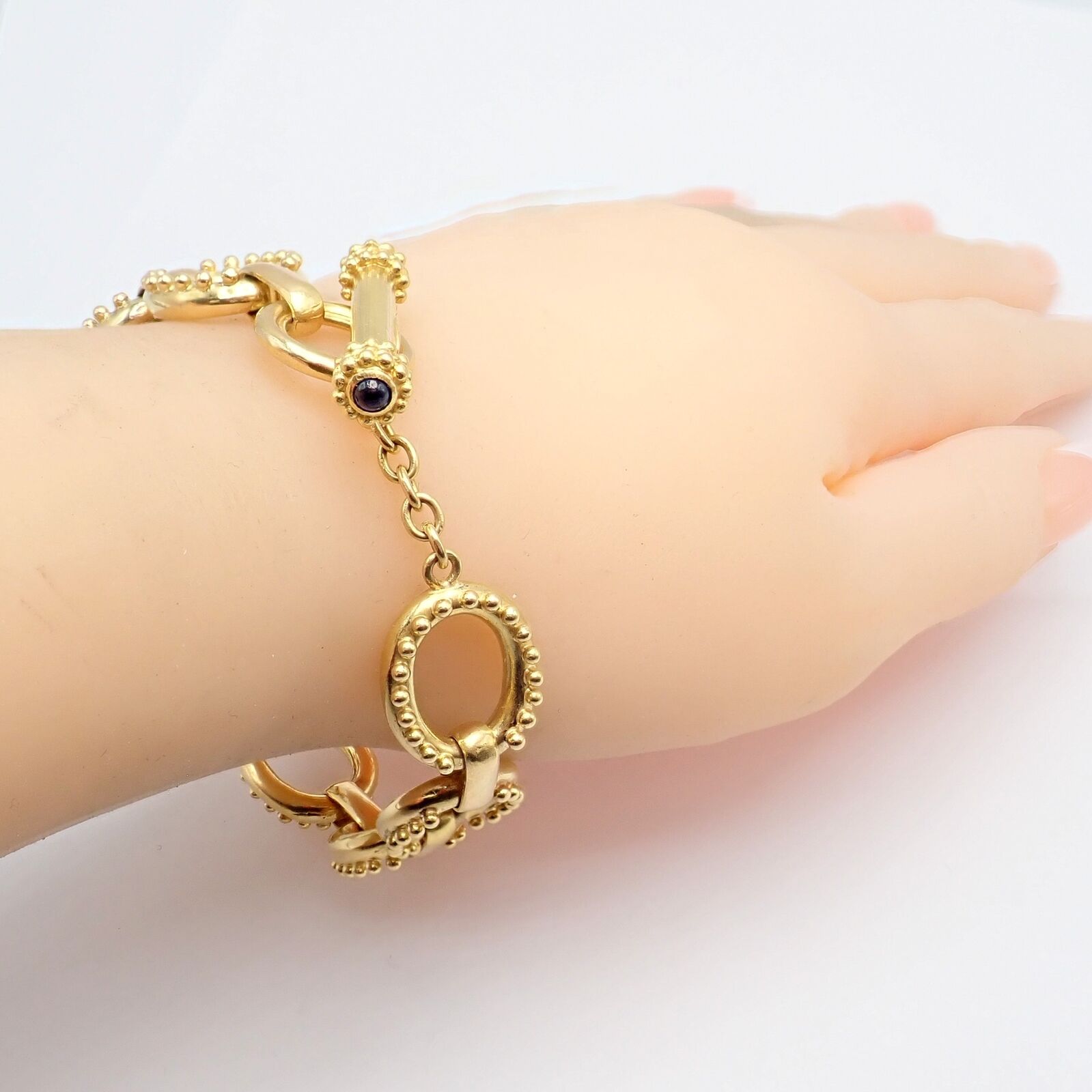 Authentic Elizabeth Locke 18k Yellow Gold Sapphire Medium Link Toggle Bracelet - Elegant Jewelry for Women, Perfect Gift for Anniversary, Birthday & Special Occasions