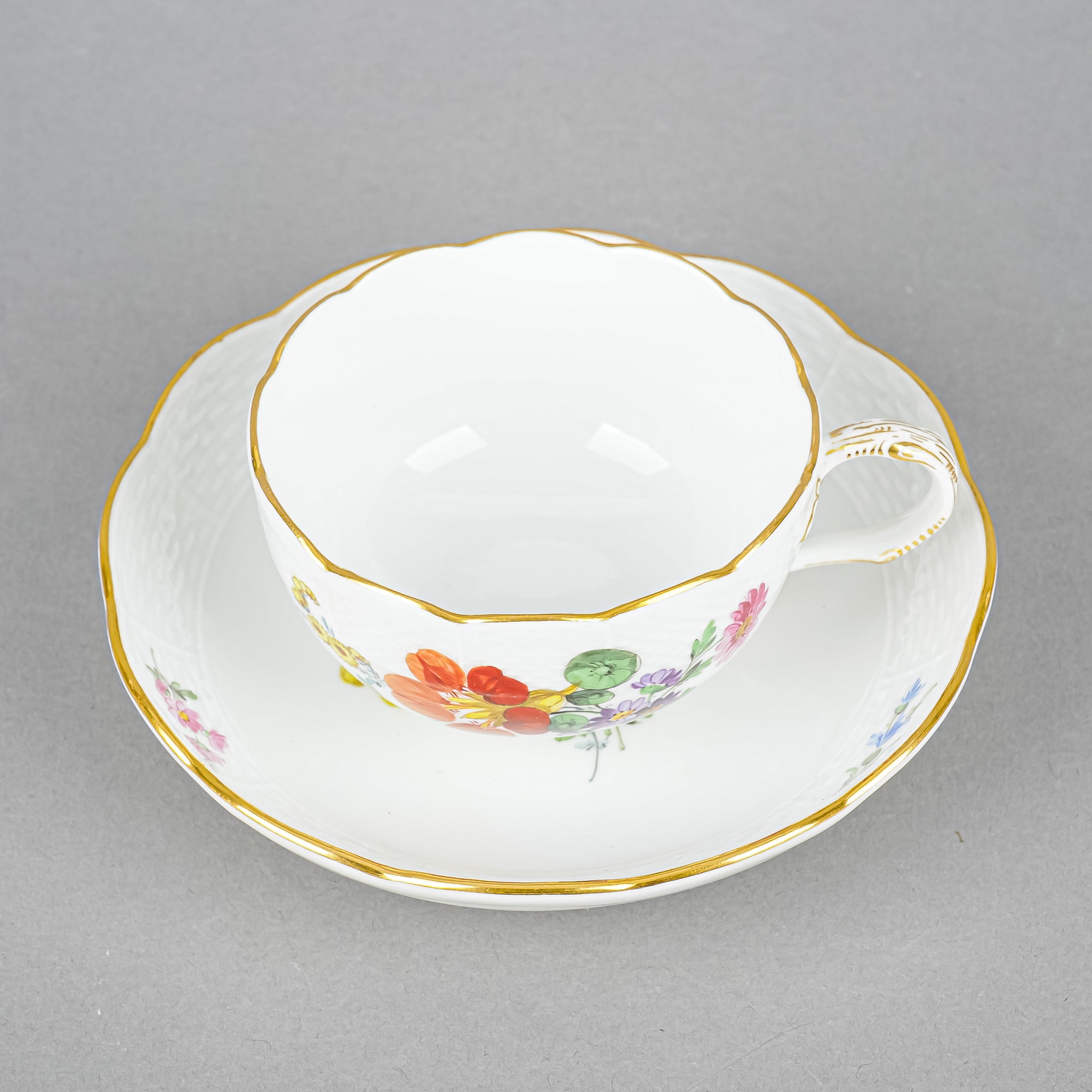 Hand Painted Floral MEISSEN Porcelain Cup & Saucer Set with Embossed Basketweave Design - Elegant Tea Time Accessories for Afternoon Tea, Bridal Showers & Luxury Gifts