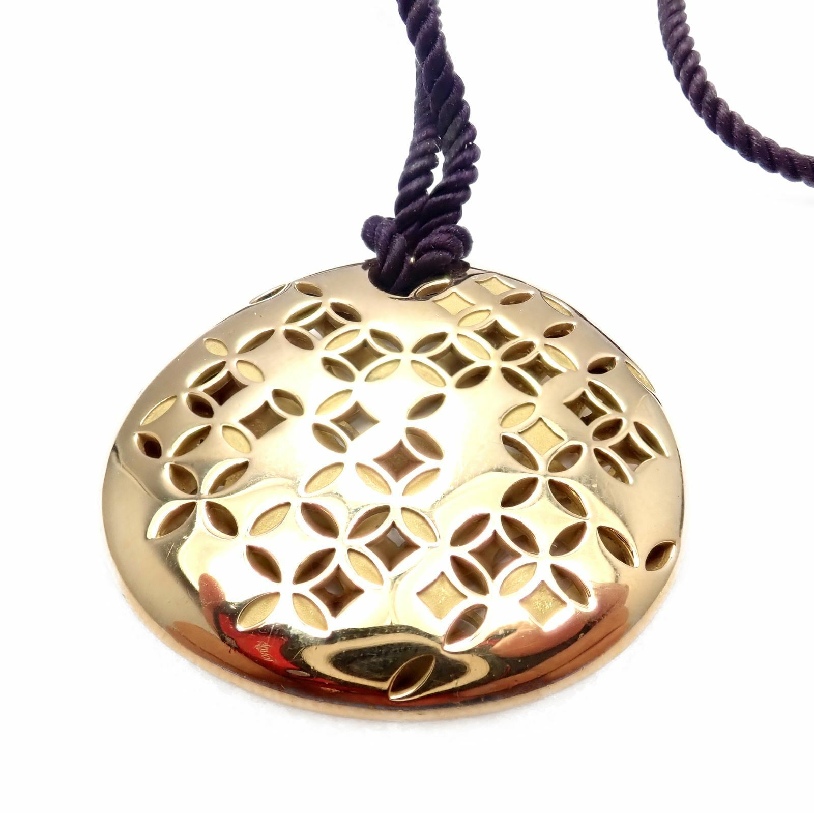 Authentic Louis Vuitton 18k Yellow Gold Large Pendant Necklace 27.8g - Luxury Designer Jewelry for Women, Perfect for Special Occasions & Gifts