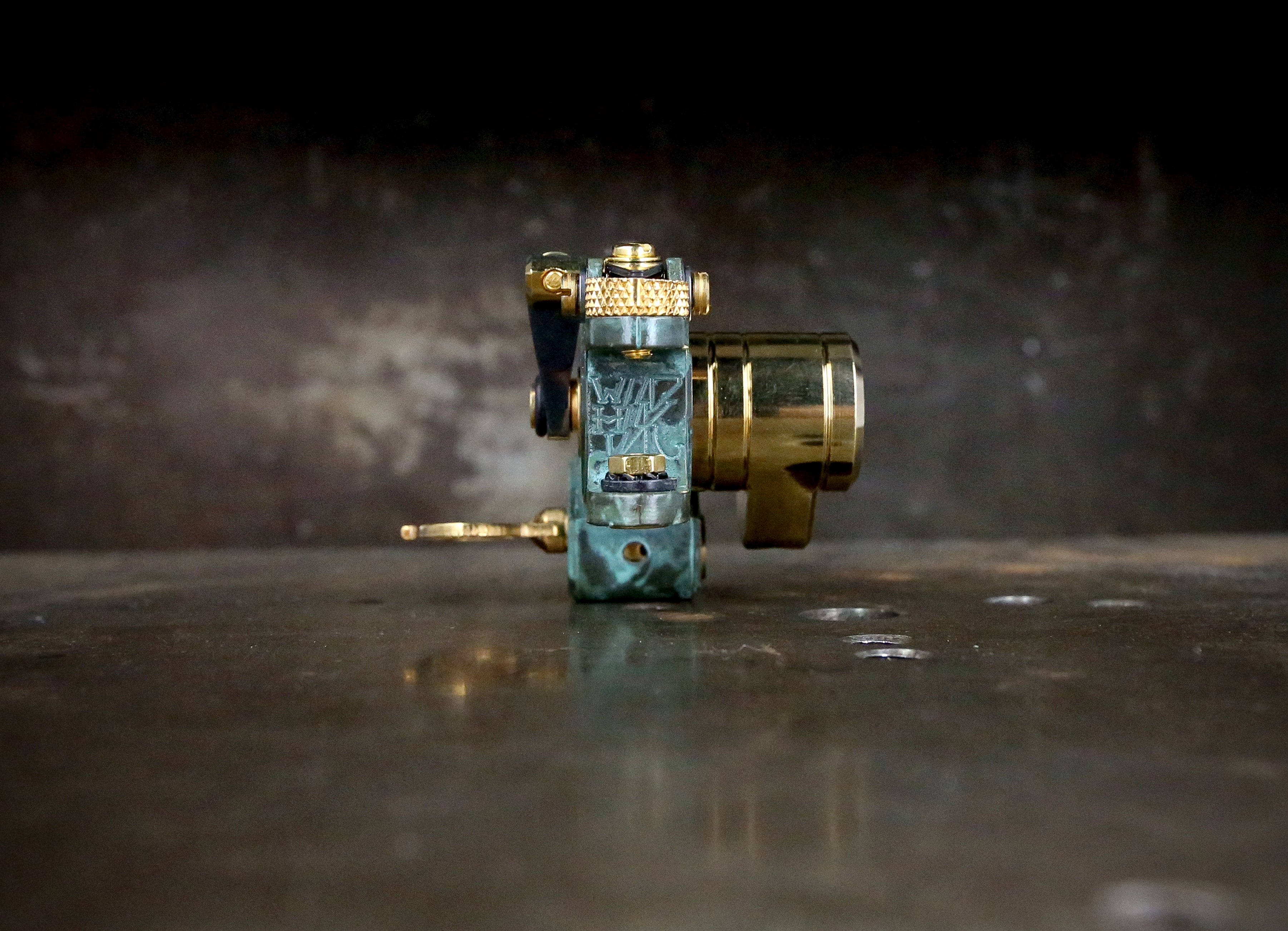 Dan Kubin V3/23 Sidewinder Verdigris x Gold RCA Cable - High-End Audio Connector for Turntables, Hi-Fi Systems & Professional Studio Equipment