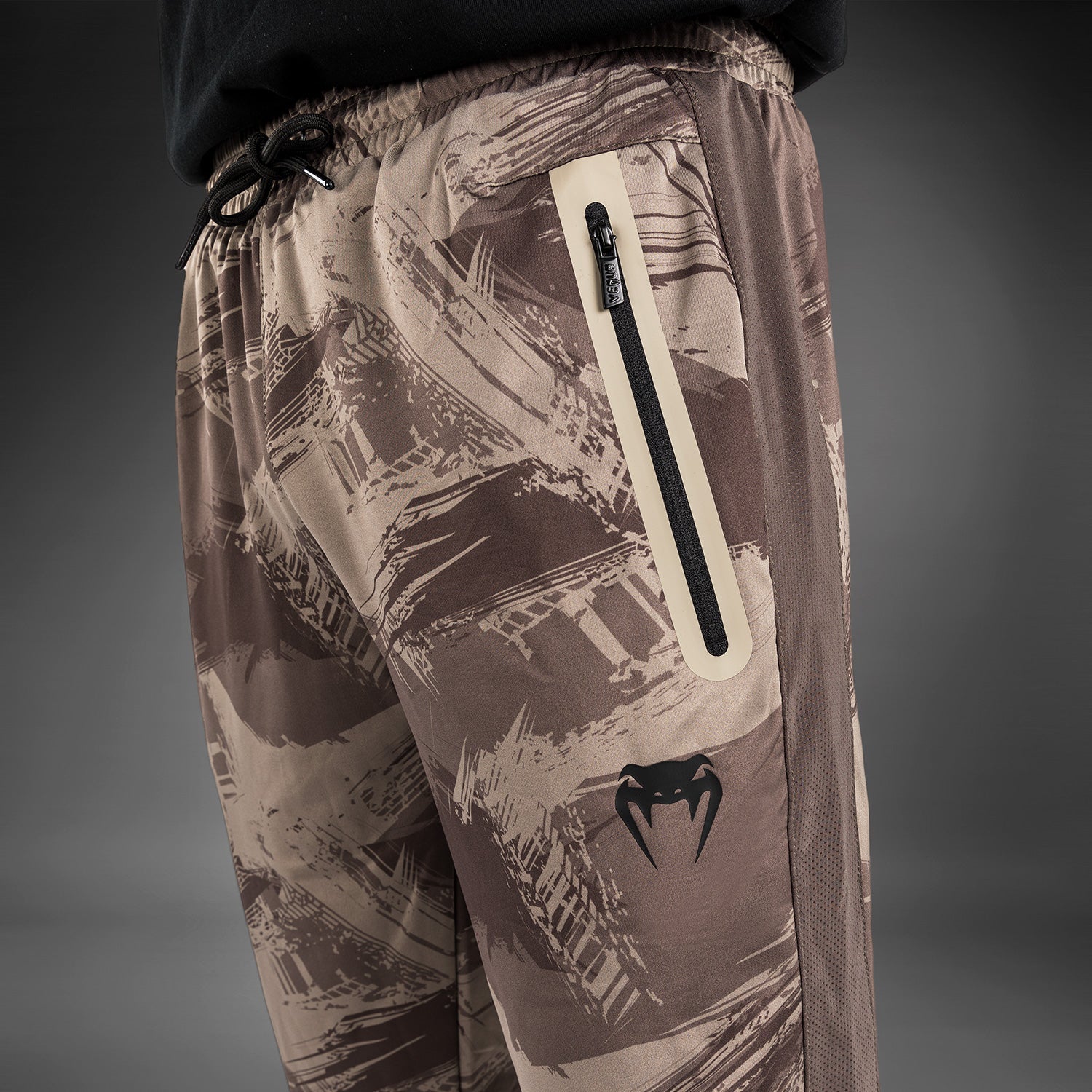 Venum Electron 3.0 Jogger Pants - Lightweight & Breathable Training Pants for Men - Perfect for MMA, Gym Workouts & Running