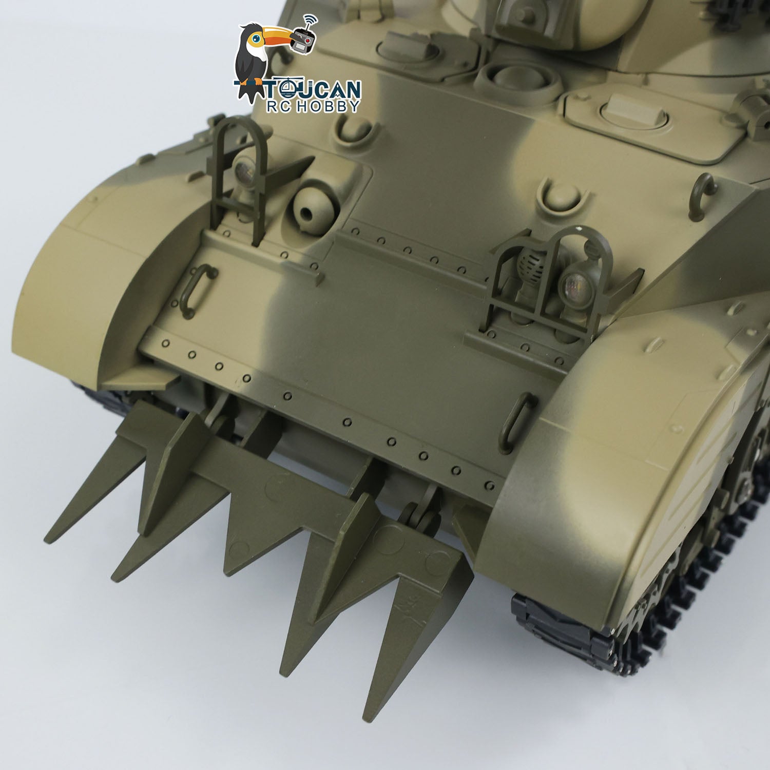 1/16 Scale US M5A1 Stuart VI RC Tank - Remote Control Ready-to-Run Light Tank with 360° Rotation, Smoke Effect, Barrel Recoil, LED Flash & Dual Battery System - Perfect for Military Enthusiasts & Battle Simulation Scenes
