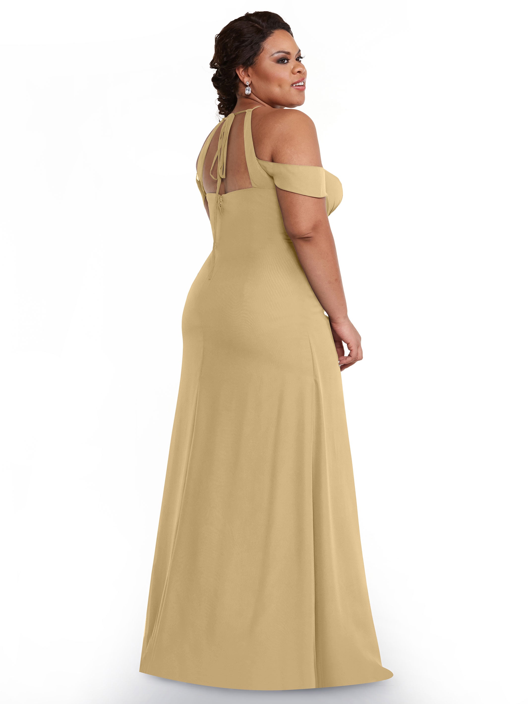 Elegant Off The Shoulder Chiffon Bridesmaid Dress with Halter Neckline - Perfect for Weddings, Formal Events & Special Occasions