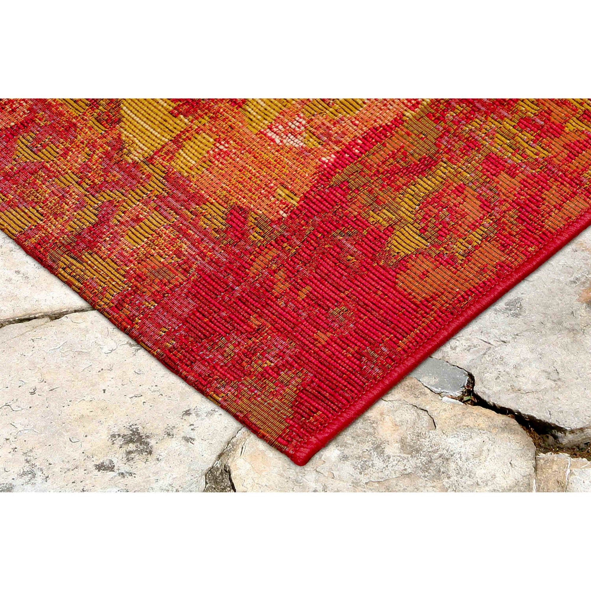 Liora Manne Marina Kermin Indoor Outdoor Area Rug - Soft Non-Slip Red Carpet for Living Room, Bedroom, Patio & Deck - Home Decor Floor Mat