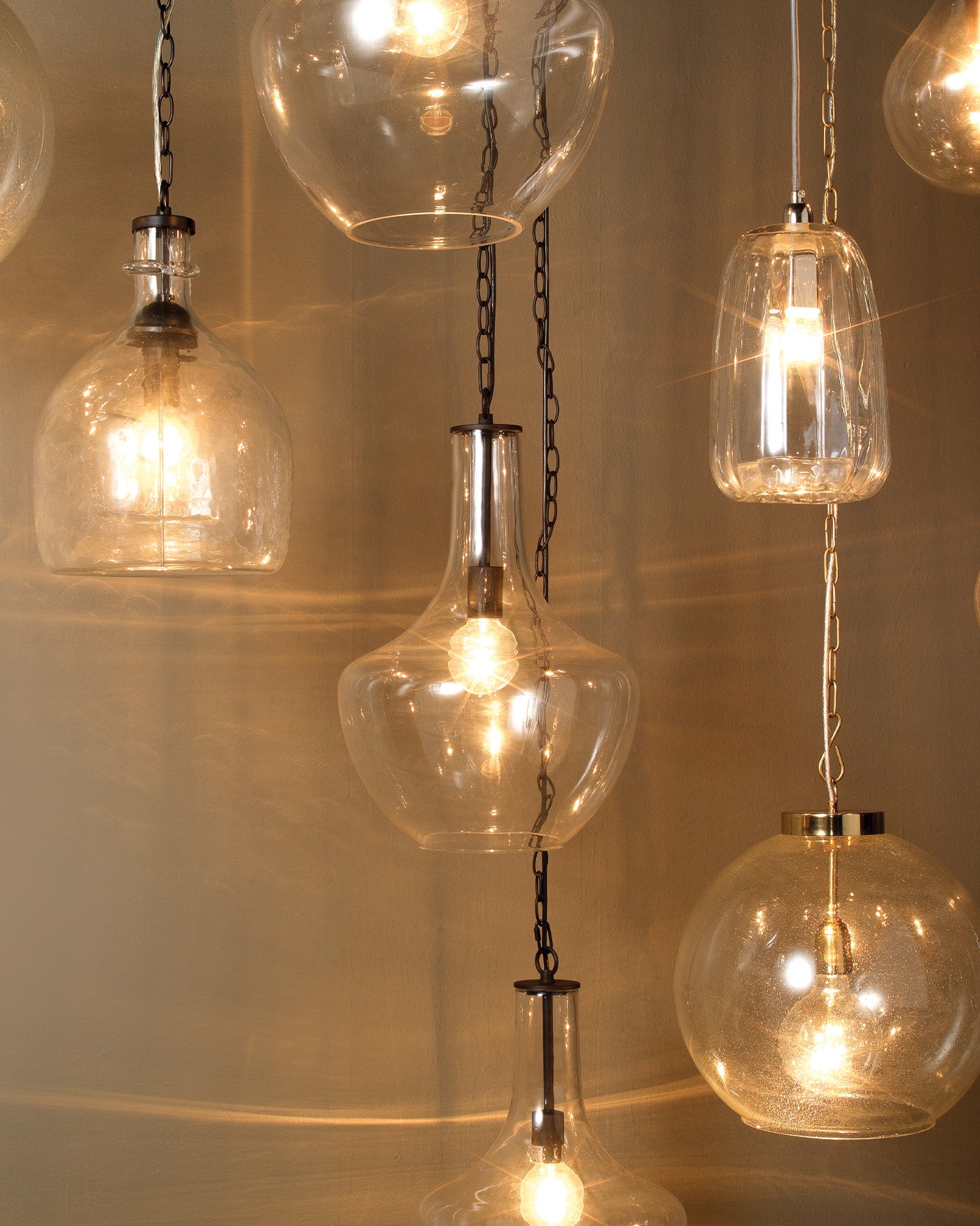 Sutton Pendant Light - Modern Hanging Chandelier for Dining Room, Kitchen Island & Bedroom Decor | Elegant Lighting Fixture for Home & Office