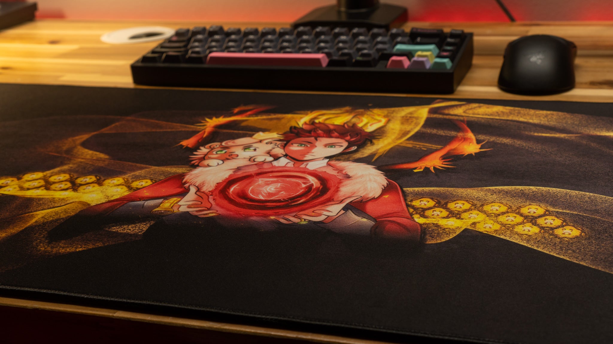 King Royal Glide Large Gaming Mouse Pad - Non-Slip Desk Mat for Content Creators & Gamers - Perfect for Streaming, Esports & Office Work