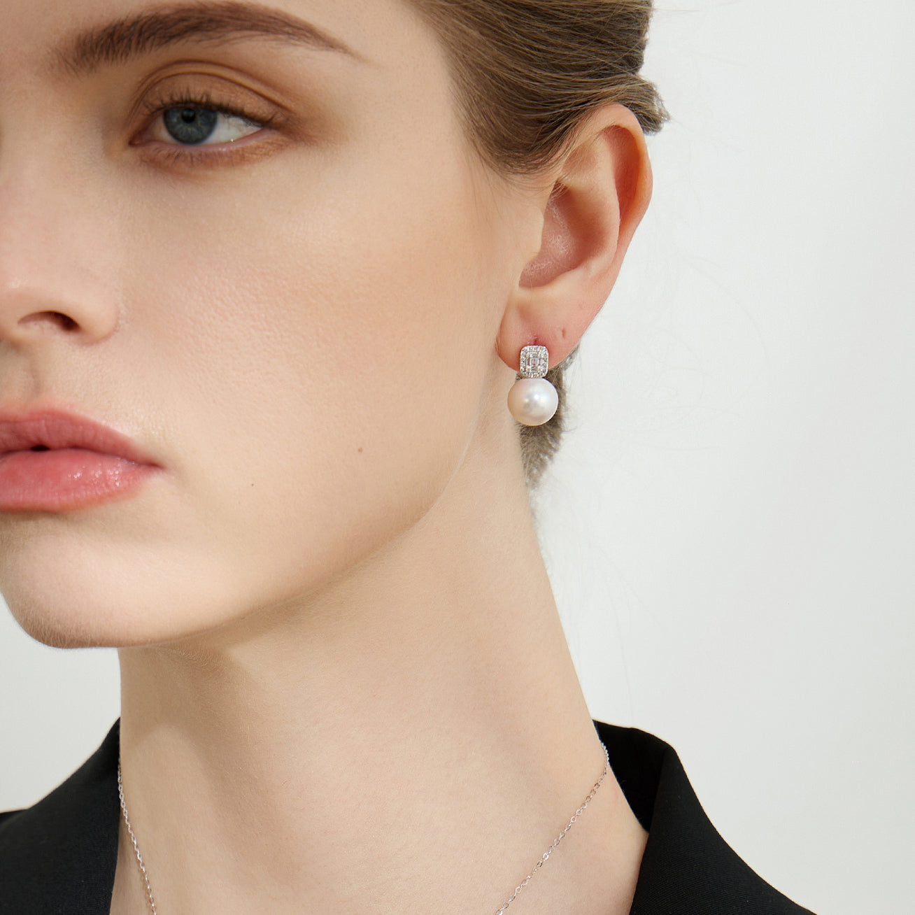 18K Solid Gold Hanadama Akoya Pearl Earrings - AAA Quality Japanese Pearls for Women | Perfect for Weddings, Anniversaries & Special Occasions