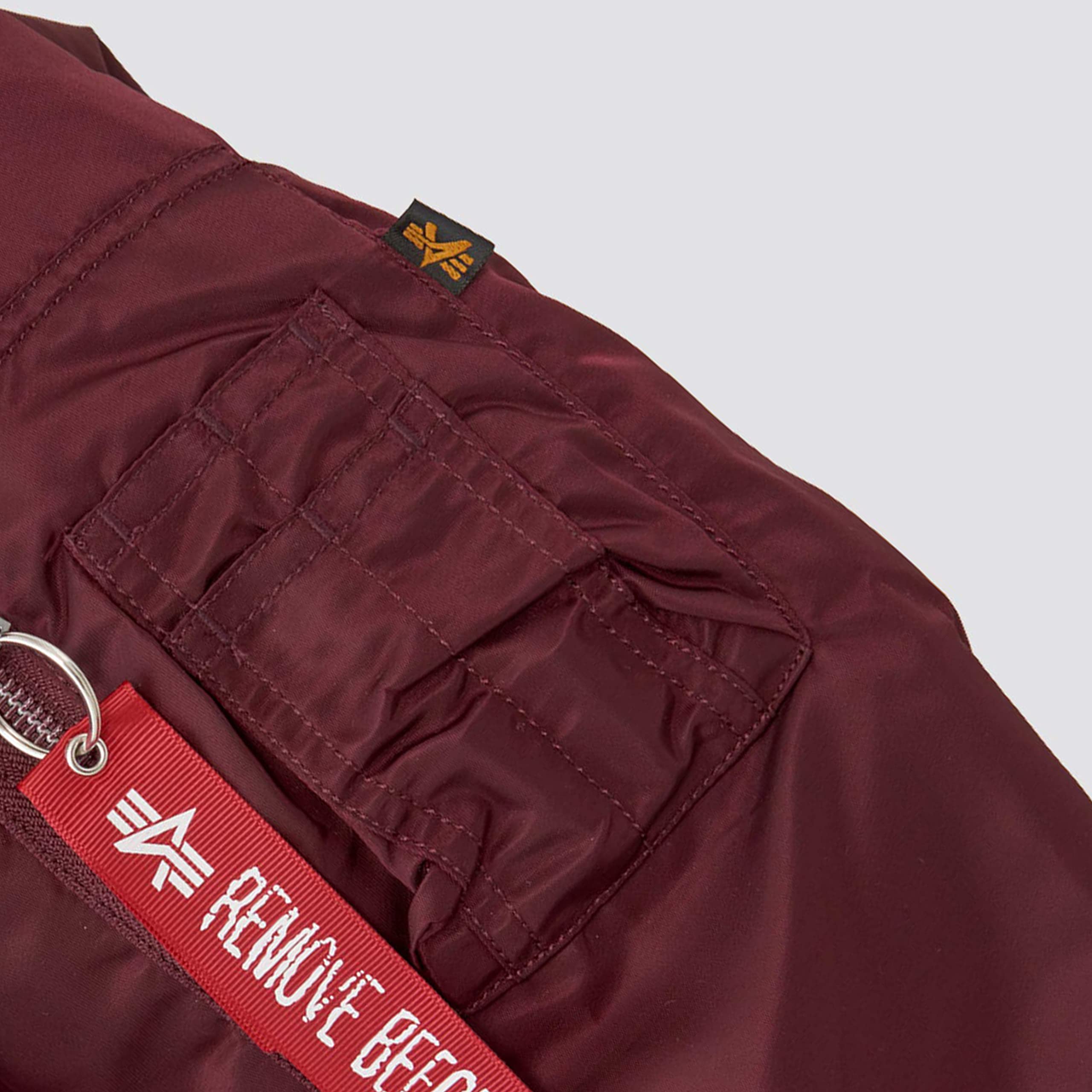 Alpha Industries MA-1 Bomber Flight Jacket - Men's Military Style Aviator Jacket with Water-Resistant Nylon - Perfect for Pilots, Outdoor Adventures & Streetwear Fashion
