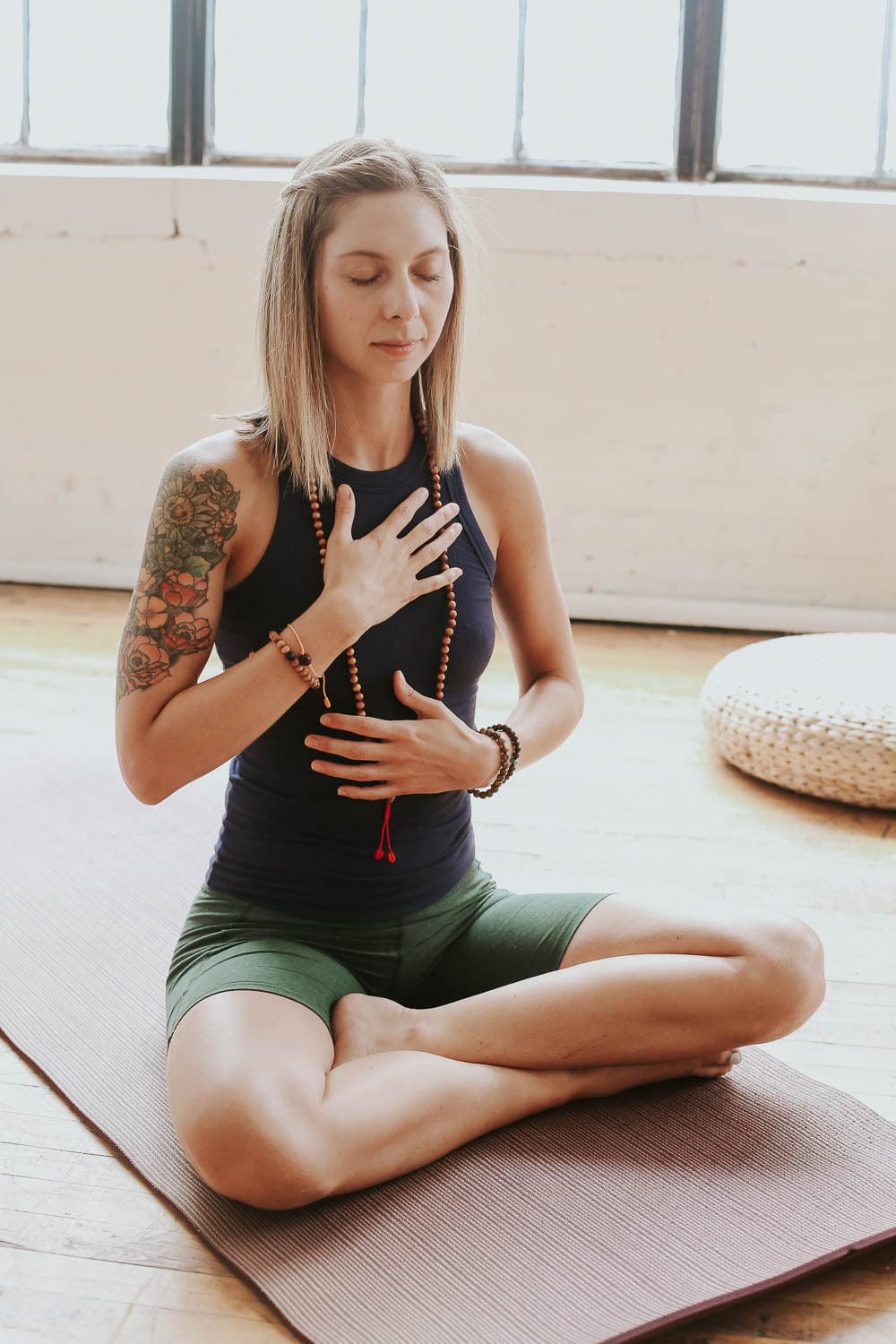 Authentic Hand-Knotted Sandalwood Mala Beads - 108 Prayer Beads for Meditation, Yoga & Spiritual Healing | Premium Buddhist & Hindu Prayer Necklace for Mindfulness & Stress Relief