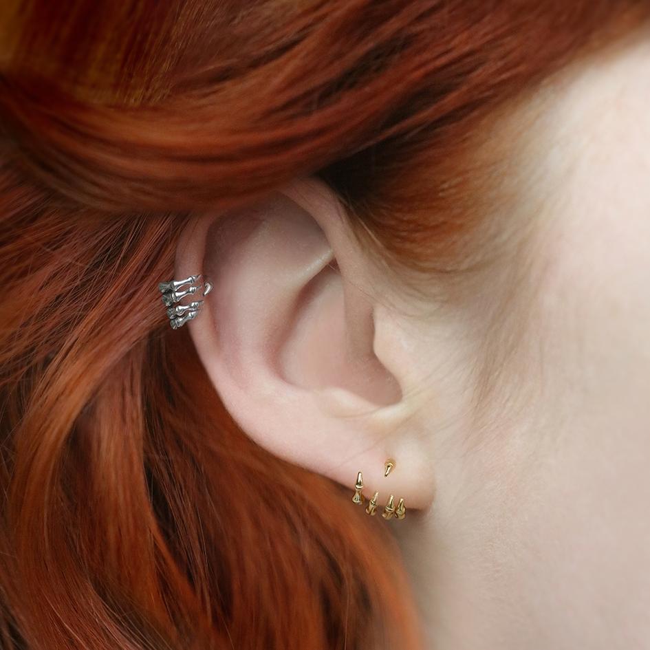 WRAITH Silver Skeleton Hand Single Earring for Lobe & Helix Piercing - Gothic Jewelry for Women, Men | Perfect for Halloween, Punk Fashion & Alternative Style