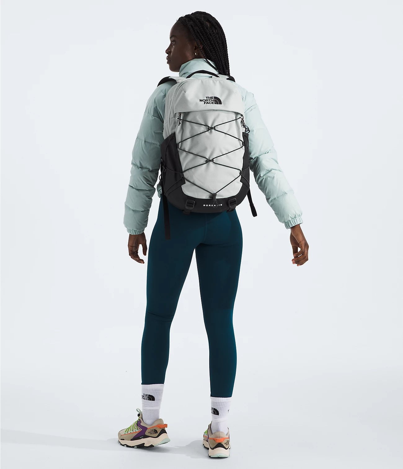 The North Face Borealis Backpack - Lightweight Hiking & Travel Daypack for Men & Women - Durable Laptop Backpack for School, Work, Outdoor Adventures & Commuting
