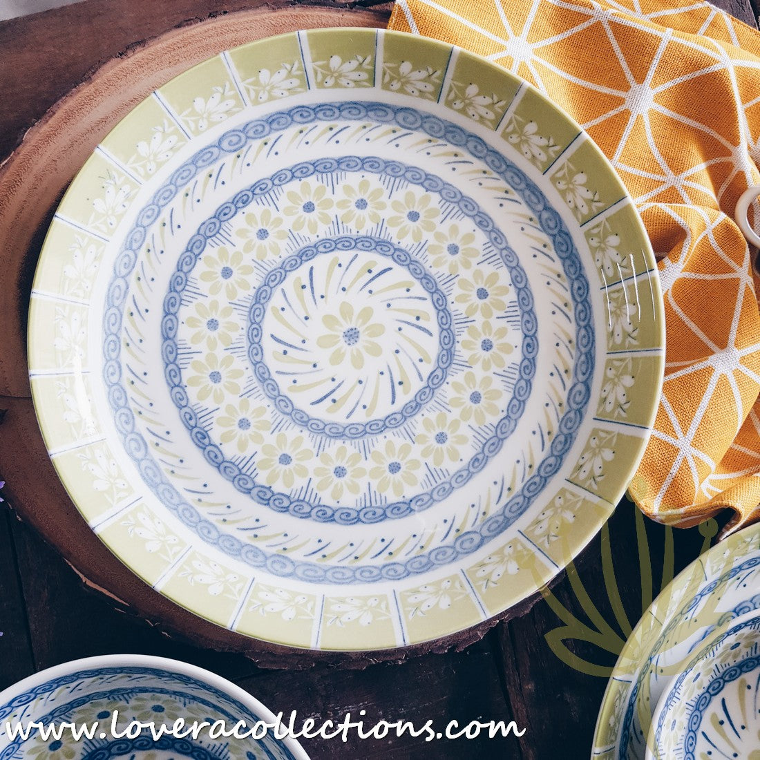 Awasaka Japan Green & Blue Daisy Tea & Dinnerware Set - Elegant Japanese Ceramic Tableware for Tea Time & Dining - Perfect for Home, Restaurants & Gifts