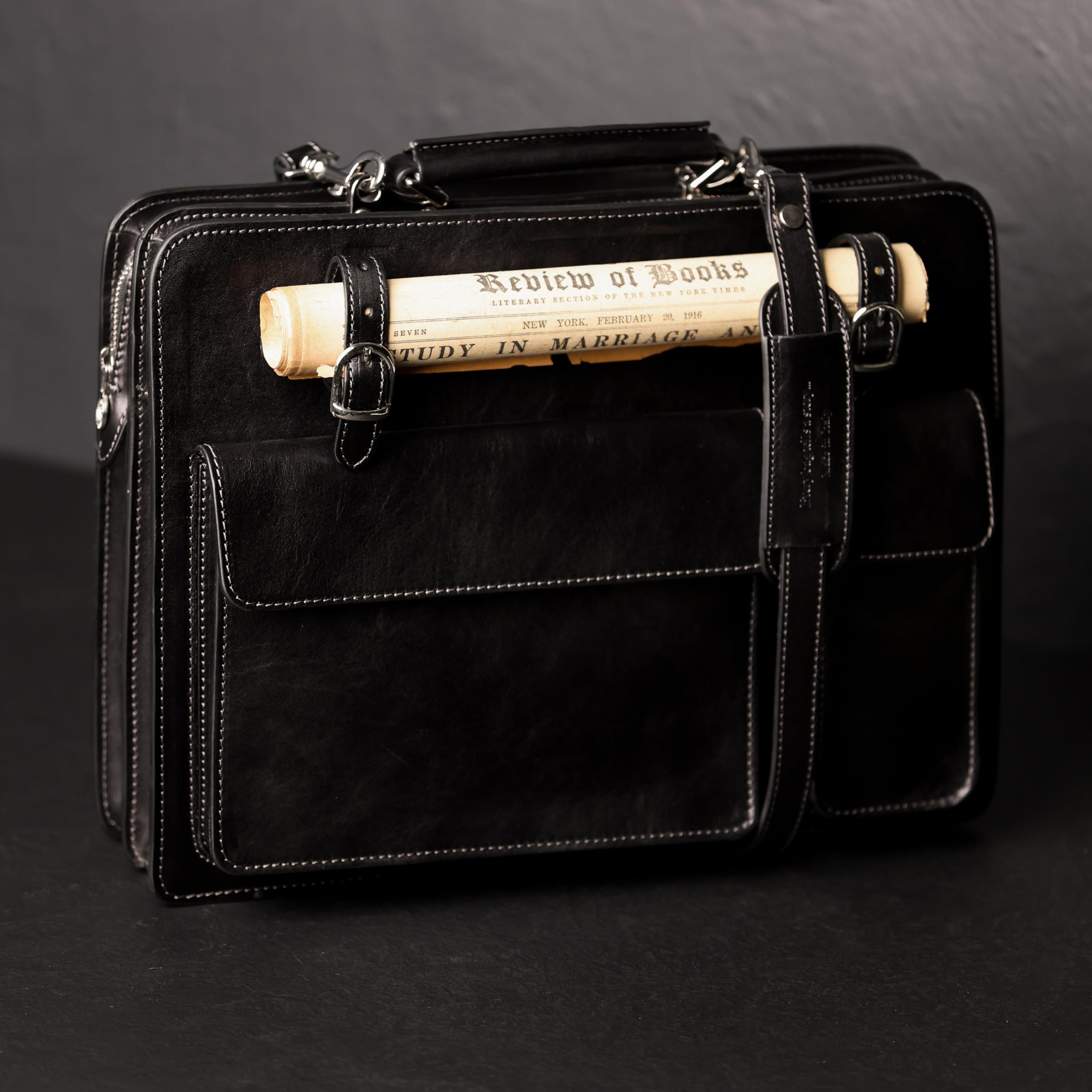 Premium Italian Leather Briefcase for Men - Vintage Style Business Bag with Time-Resistant Quality - Perfect for Office, Travel & Professional Meetings