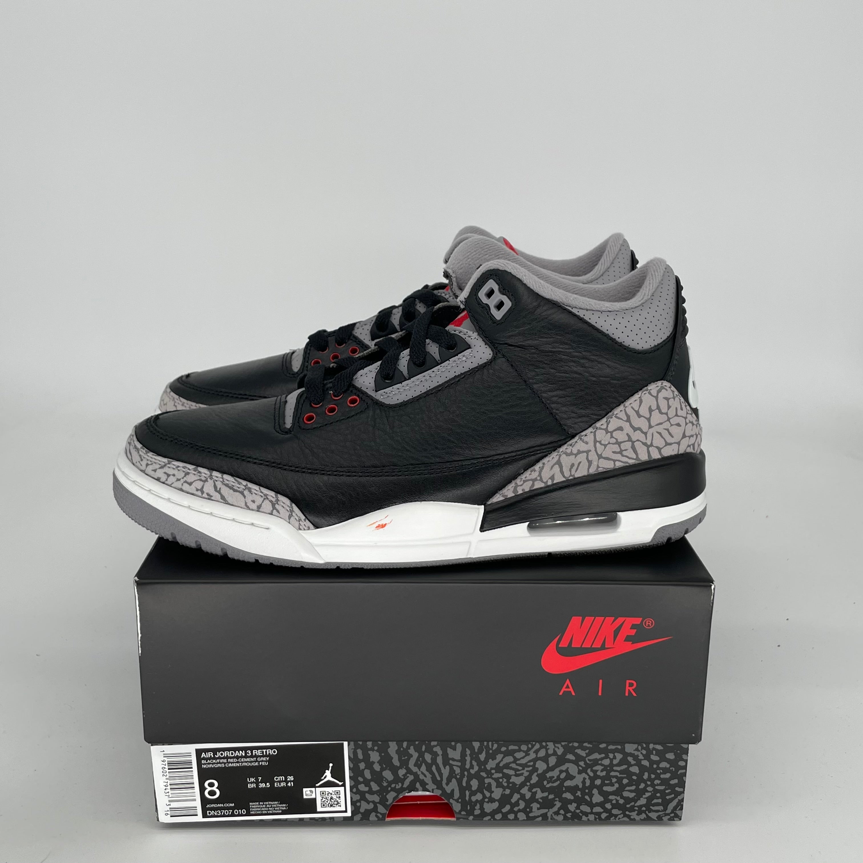 Original Air Jordan 3 Retro 'Black Cement' Men's Basketball Shoes Size 8 (DN3707-010) - Iconic Sneakers for Streetwear & Basketball Performance