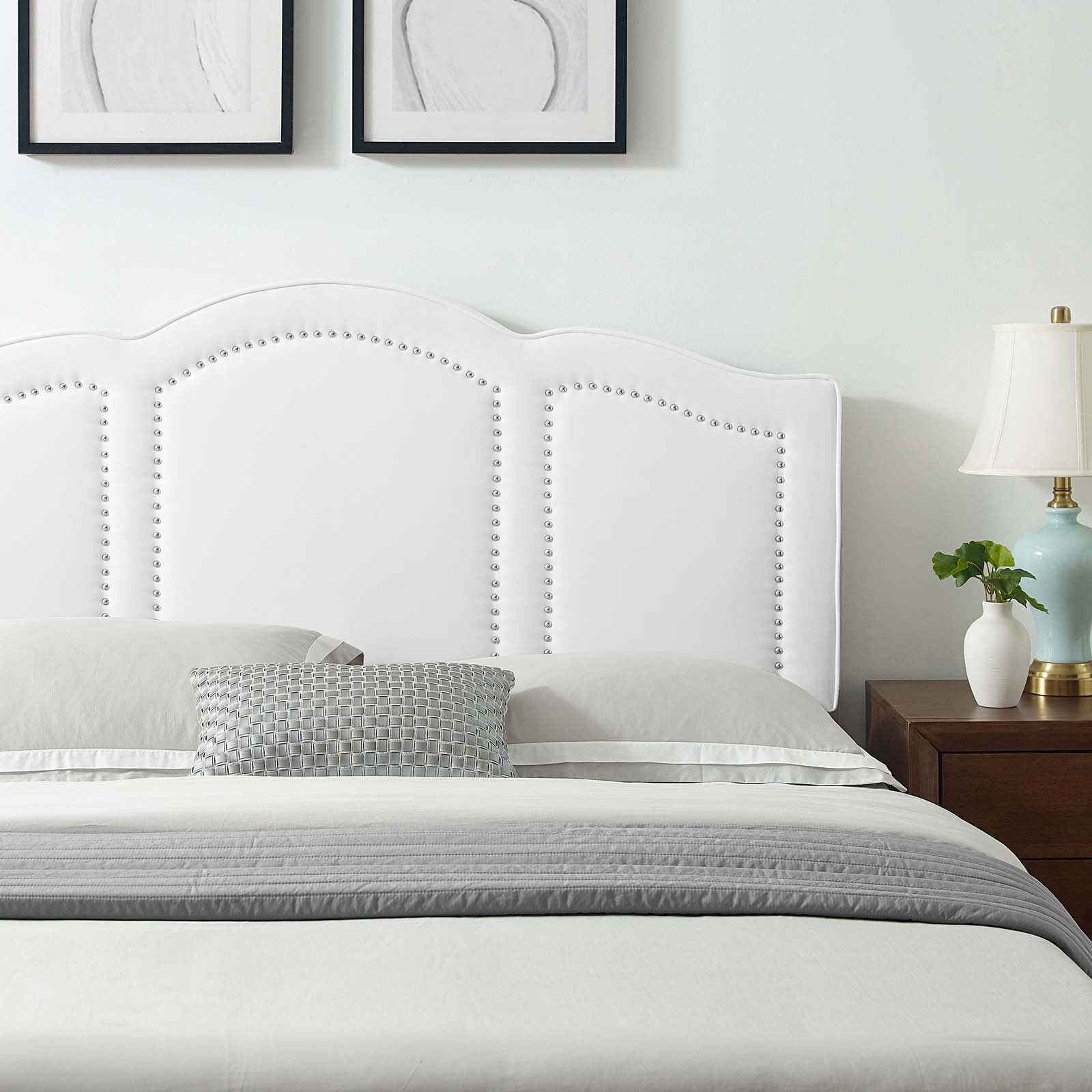 Luxury Cecilia Performance Velvet Headboard - Queen Size Upholstered Bed Frame for Master Bedroom, Soft and Durable Fabric, Easy to Clean - Perfect for Modern, Cozy, and Elegant Bedroom Decor