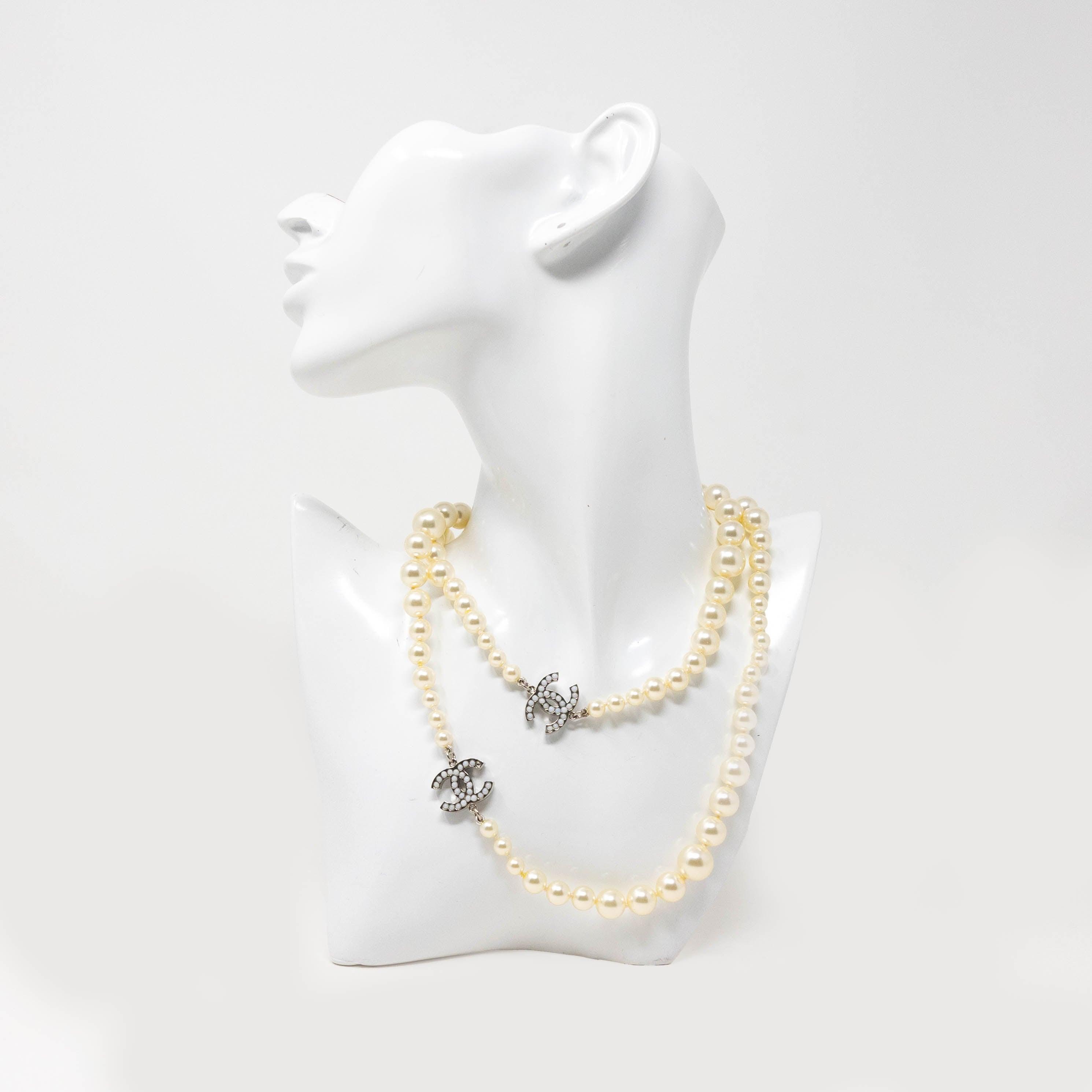 Chanel Pearl CC Long Necklace for Women - Luxury Fashion Jewelry for Elegant Evening Wear & Special Occasions