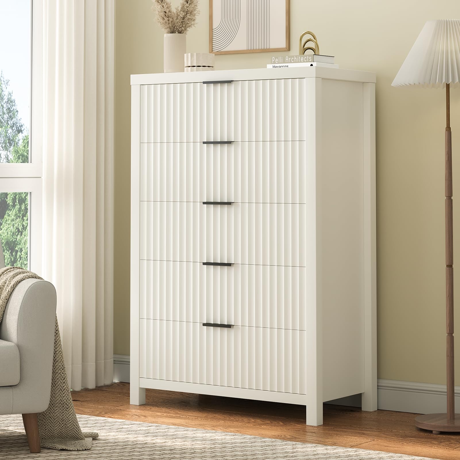 Modern 5-Drawer Fluted Dresser for Bedroom - Tall Solid Wood Chest with Thick Plank Design & Sturdy Legs - Wooden Storage Organizer for Clothes, Bedding & Accessories - Perfect for Bedroom, Living Room, Hallway or Entryway (White)