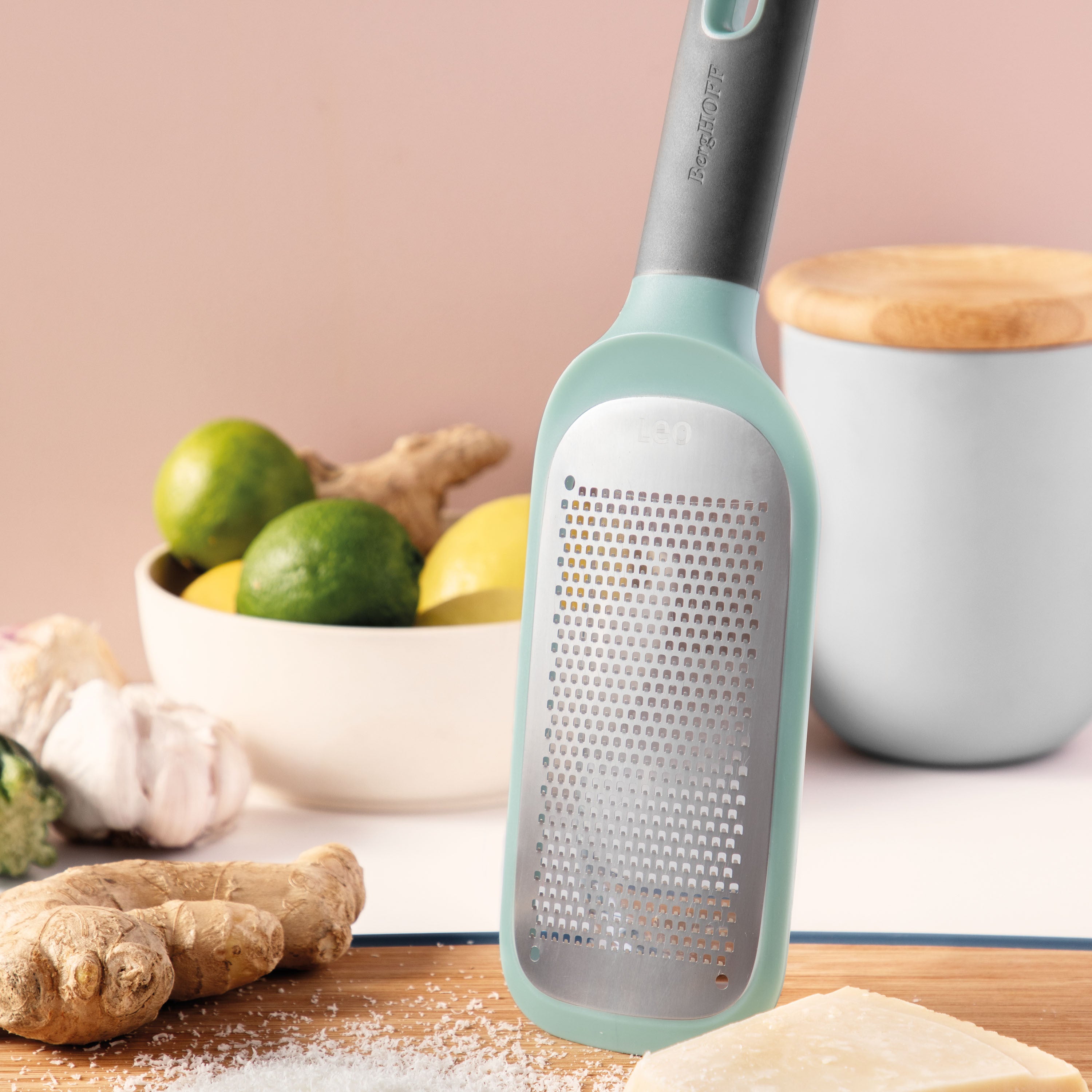Premium Stainless Steel Paddle Grater - Multi-Purpose Kitchen Tool for Grating Cheese, Vegetables & More - Perfect for Cooking, Baking & Meal Prep