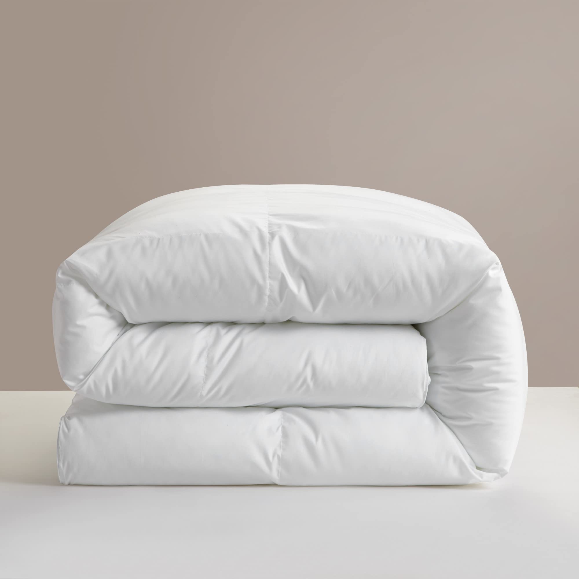 New York & Company Easeland Comforter Set - Box Stitched Down Alternative Filling - Twin Size White Bedding - Perfect for Guest Rooms, Dorms & Cozy Bedrooms