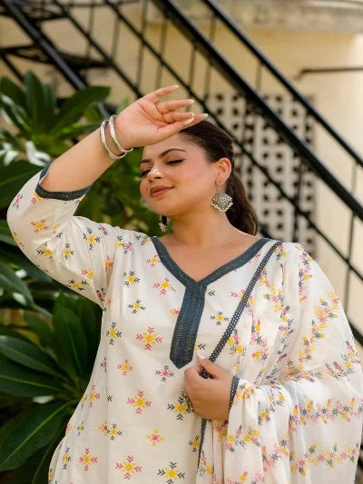 Plus Size White Cotton Jaipuri Print Ready-Made Salwar Suit for Women – UK Next Day Delivery | Traditional Indian Outfit for Festivals, Weddings & Special Occasions