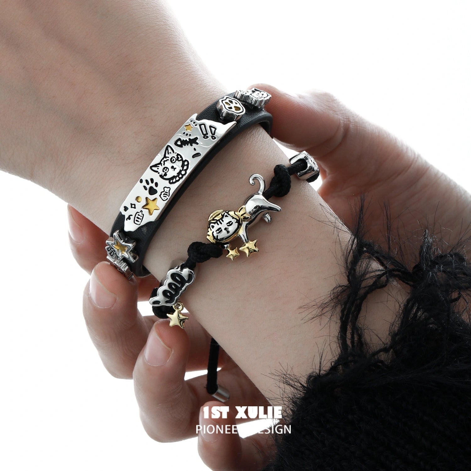 Graffiti Kitten Lazy Cat Nylon Bracelets for Women & Girls - Trendy Adjustable Wristbands for Casual Wear, Gifts & Cat Lovers
