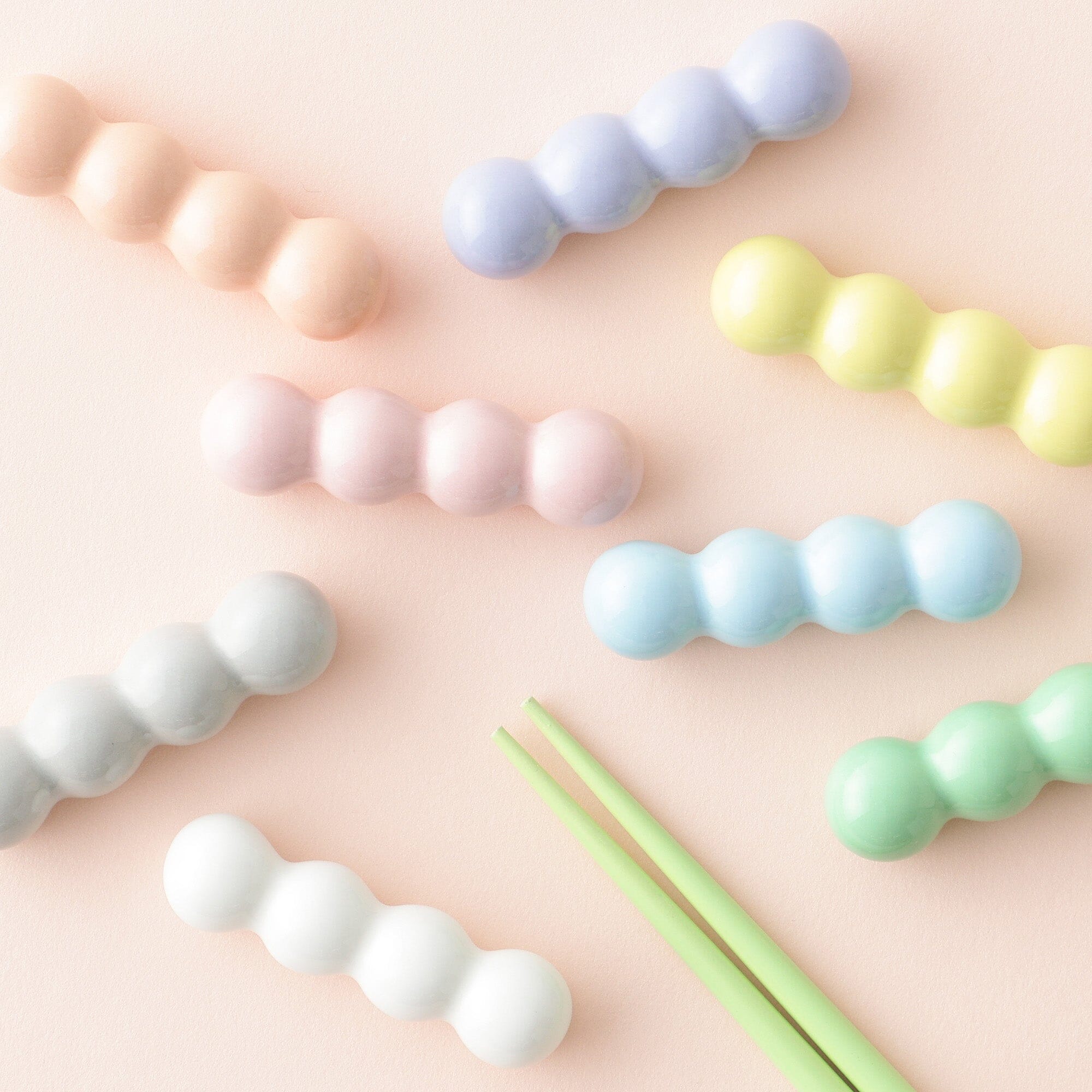 Pom Pom Pink Chopstick Rests Set of 2 - Elegant Tableware for Sushi, Asian Dining & Home Decor