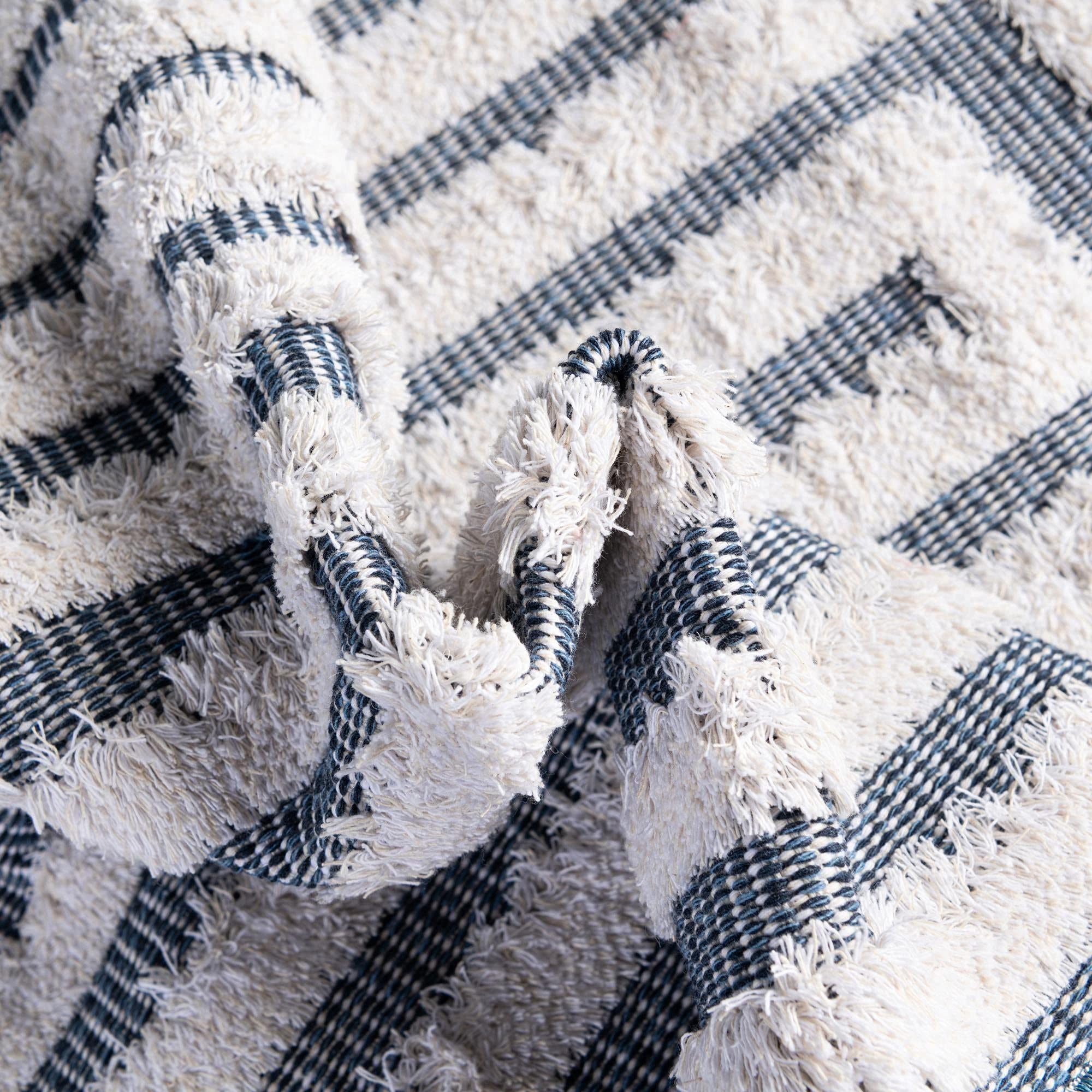 Sabrina Soto Casa Collection Navy Blue Area Rug 5'3