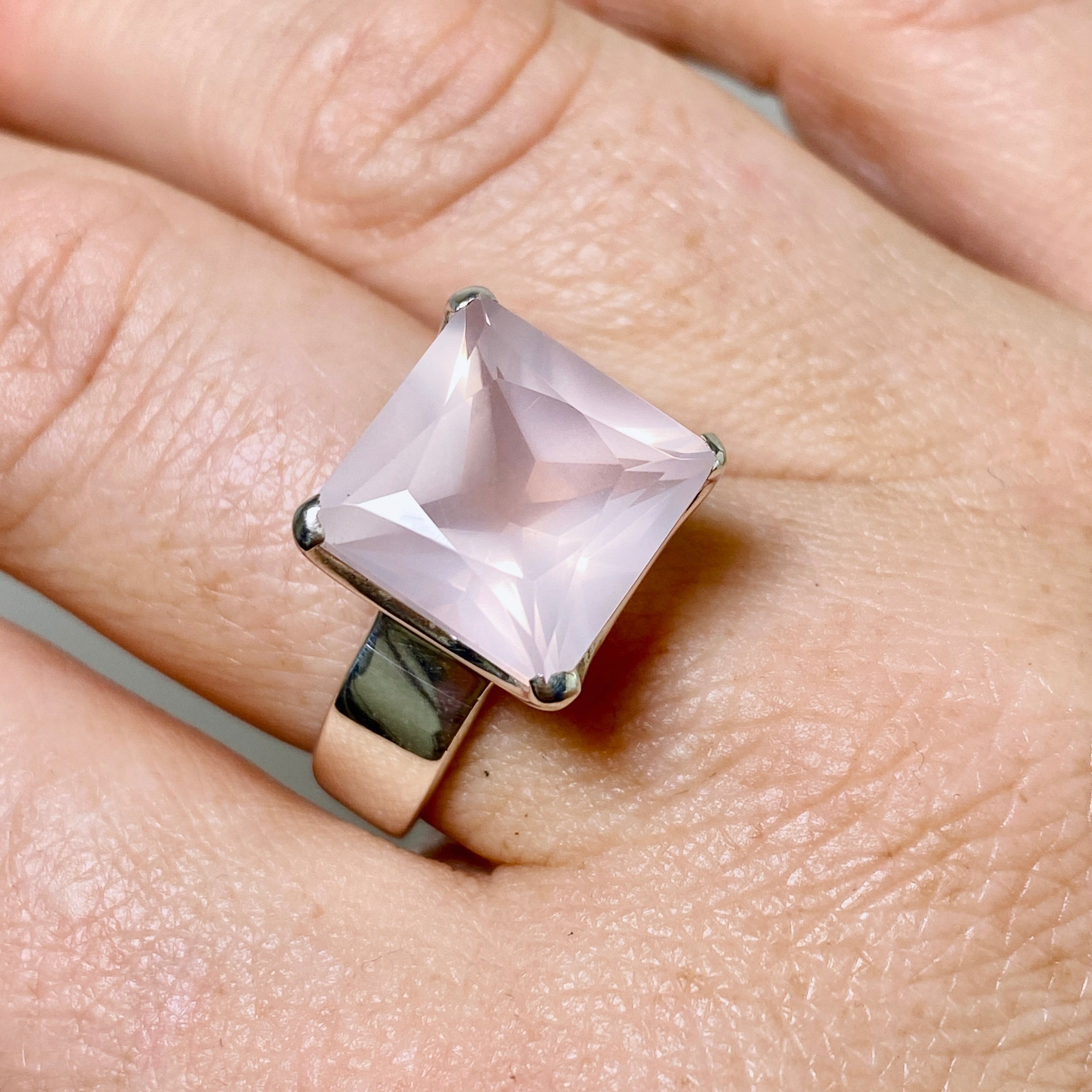 Rose Quartz Square Faceted Ring Size 9 - PRGJ878 - Elegant Healing Crystal Jewelry for Women, Perfect for Meditation, Yoga & Spiritual Gifts