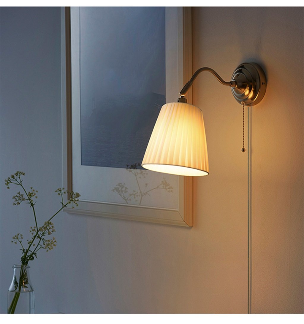 LED Wall Sconce with Plug-in & Pull Chain Switch - E27 Bedside Reading Lamp - Adjustable Metal & Fabric Shade - Perfect for Bedroom, Living Room, and Study Lighting