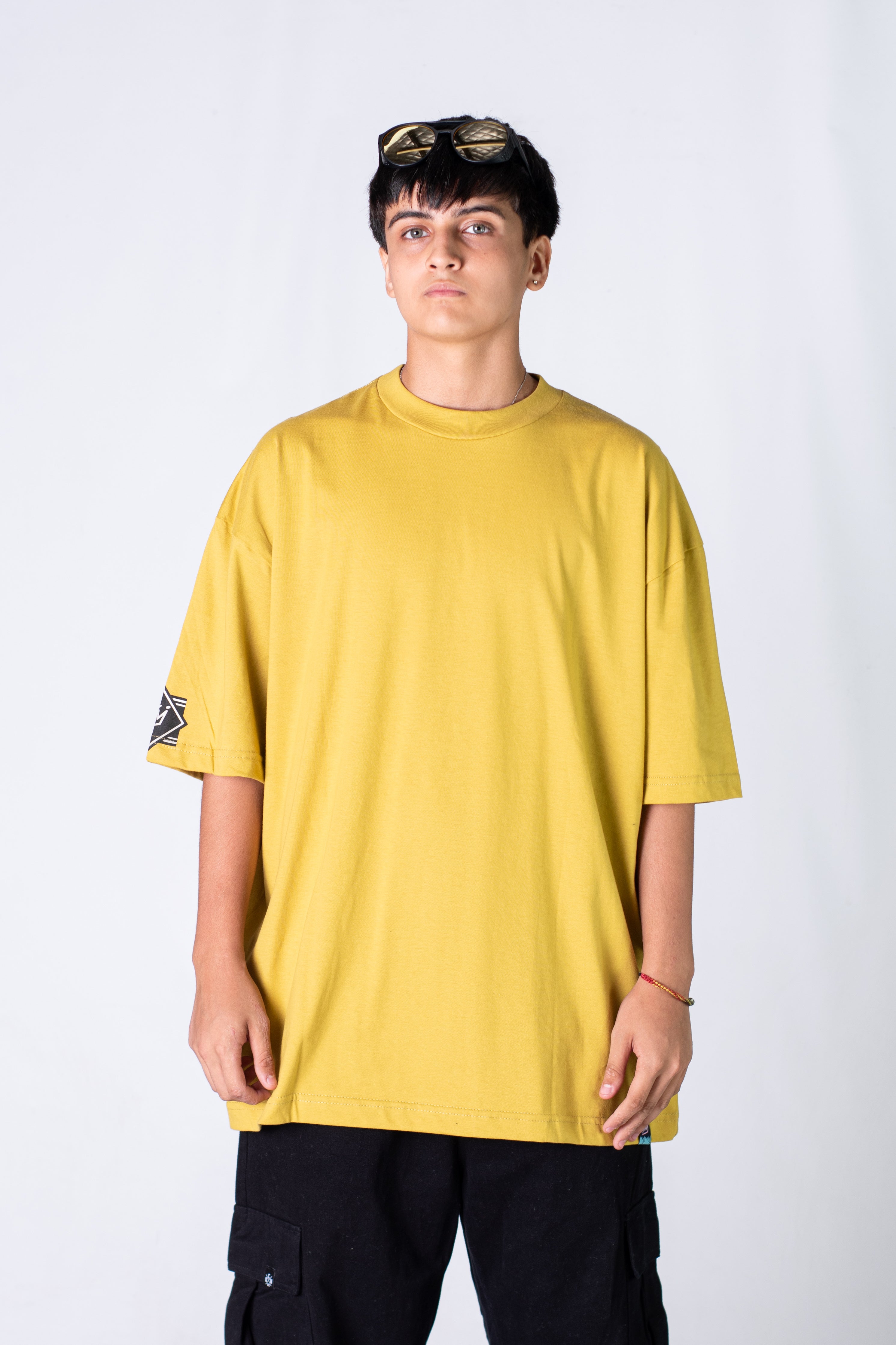 King Of Art H Reclaim Oversize Beige T-Shirt for Men - Comfortable Streetwear Fashion Tee - Perfect for Casual Wear, Street Style & Urban Outfits