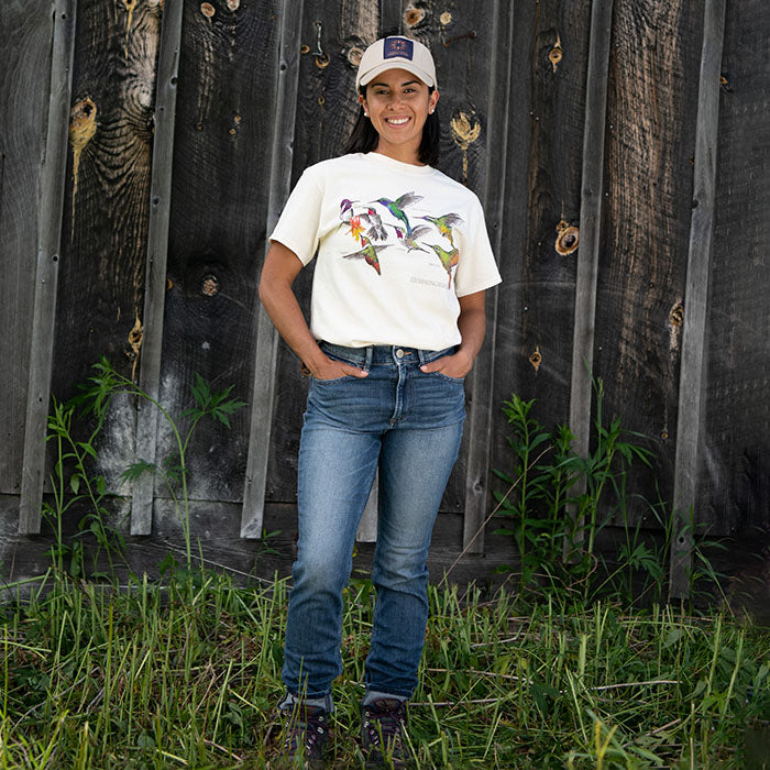 Hummingbird T-Shirt for Men & Women - Soft Cotton Graphic Tee with Vibrant Bird Design - Perfect for Casual Wear, Outdoor Activities & Gifts
