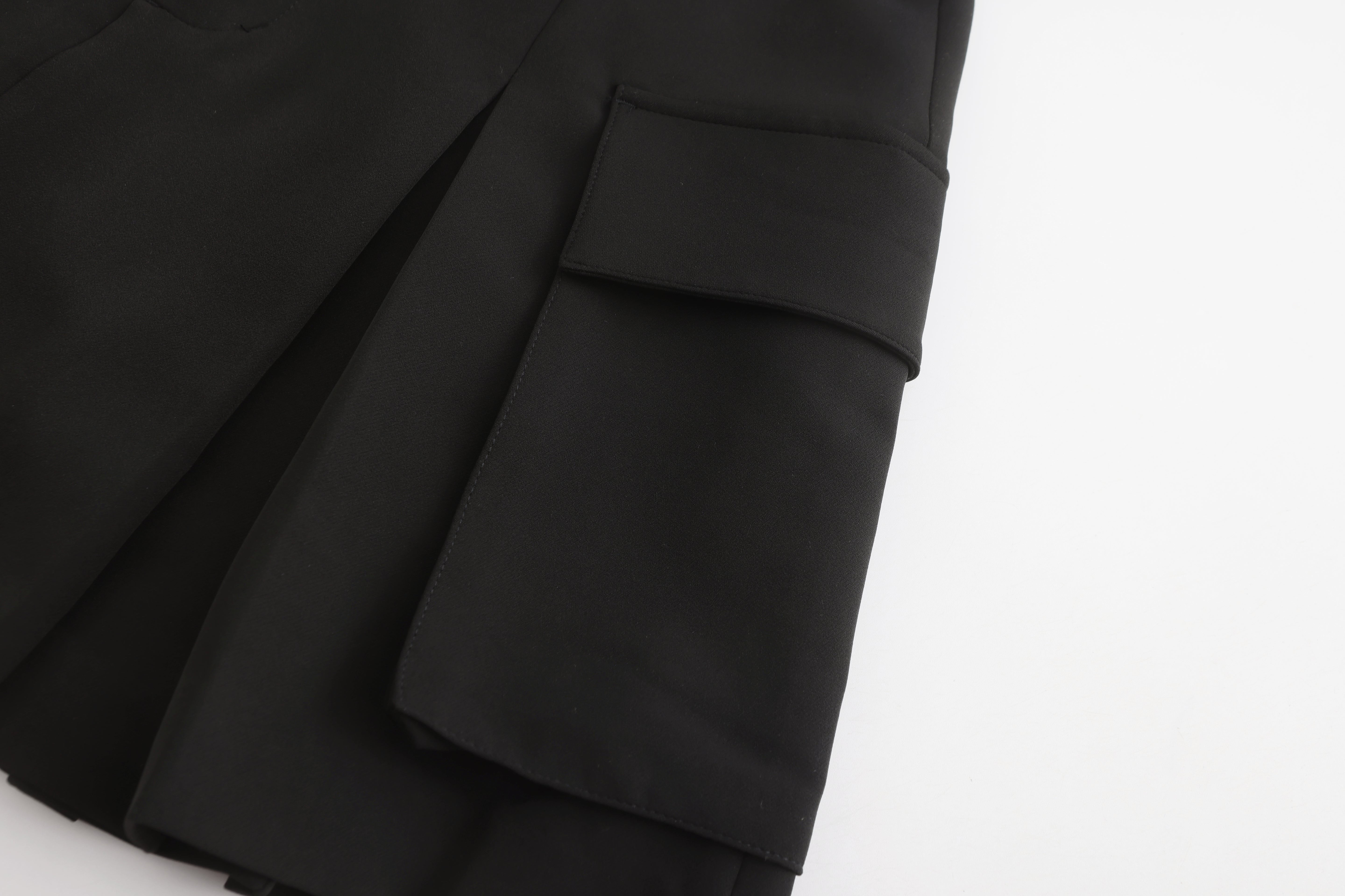 Stylish Cargo Mini Skirt for Women - High Waist Stretch Denim Short Skirt with Pockets - Perfect for Casual Outfits, Streetwear, and Summer Fashion
