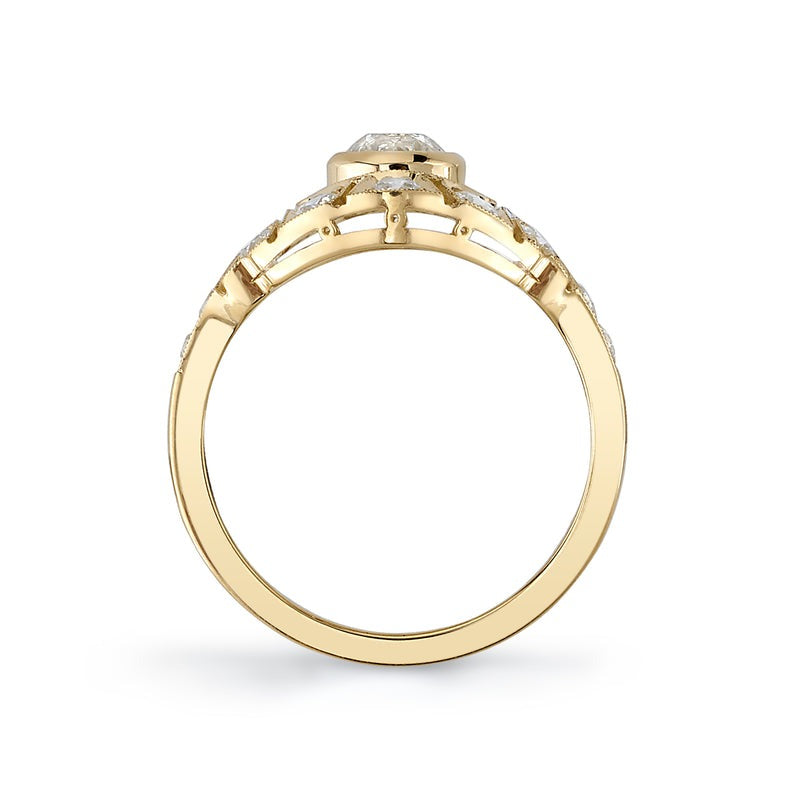 Single Stone Renee Ring - Elegant Solitaire Diamond Ring for Women | Perfect for Engagement, Wedding & Anniversary Gifts