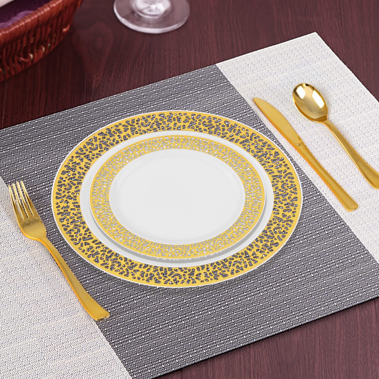 BAYZZ 100-Piece Gold Plastic Plates Set - 50 Count 10.25
