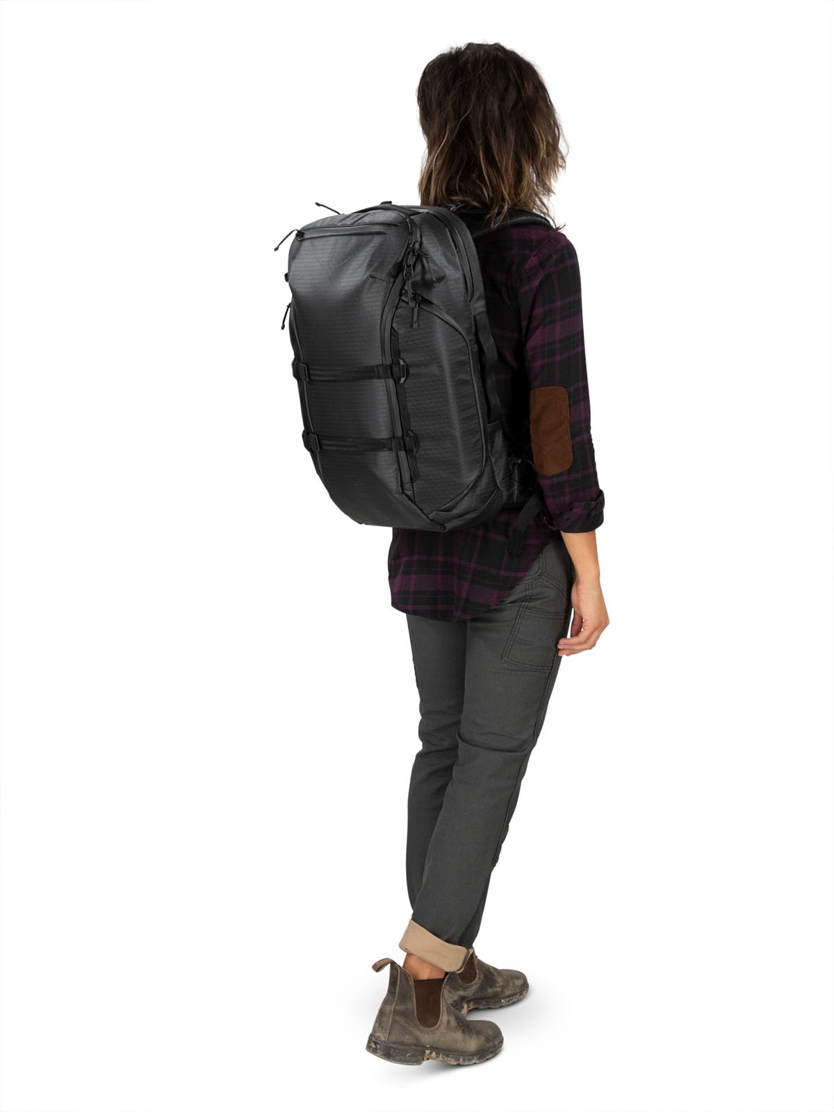 Osprey Archeon 30L Unisex Backpacking Backpack - Lightweight Hiking Pack for Men & Women, Durable Travel Backpack for Camping, Trekking & Outdoor Adventures (Black)