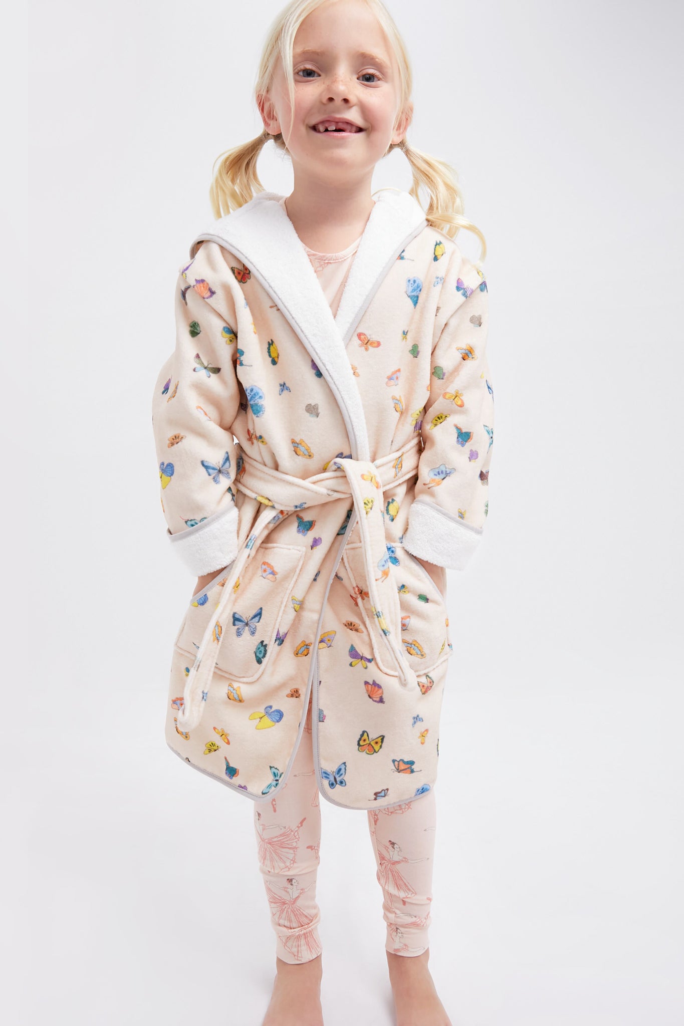 Elegant Blush Peach Madame Butterfly Kimono Robe - Soft & Lightweight Loungewear for Women - Perfect for Spa, Bridal Party, and Relaxing at Home