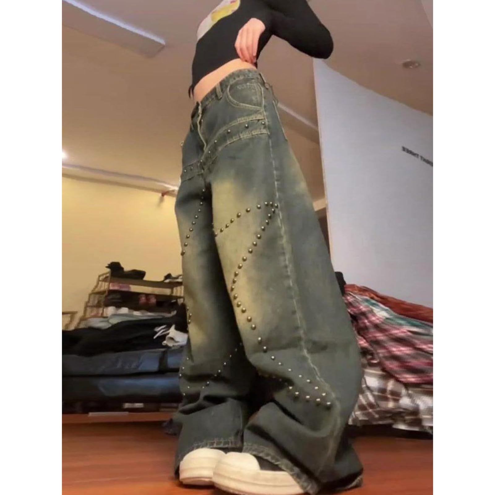 Y2K Retro Washed Women's Jeans with Star Studs - Loose Fit Straight Leg Pants for Casual Wear & Street Style Outfits