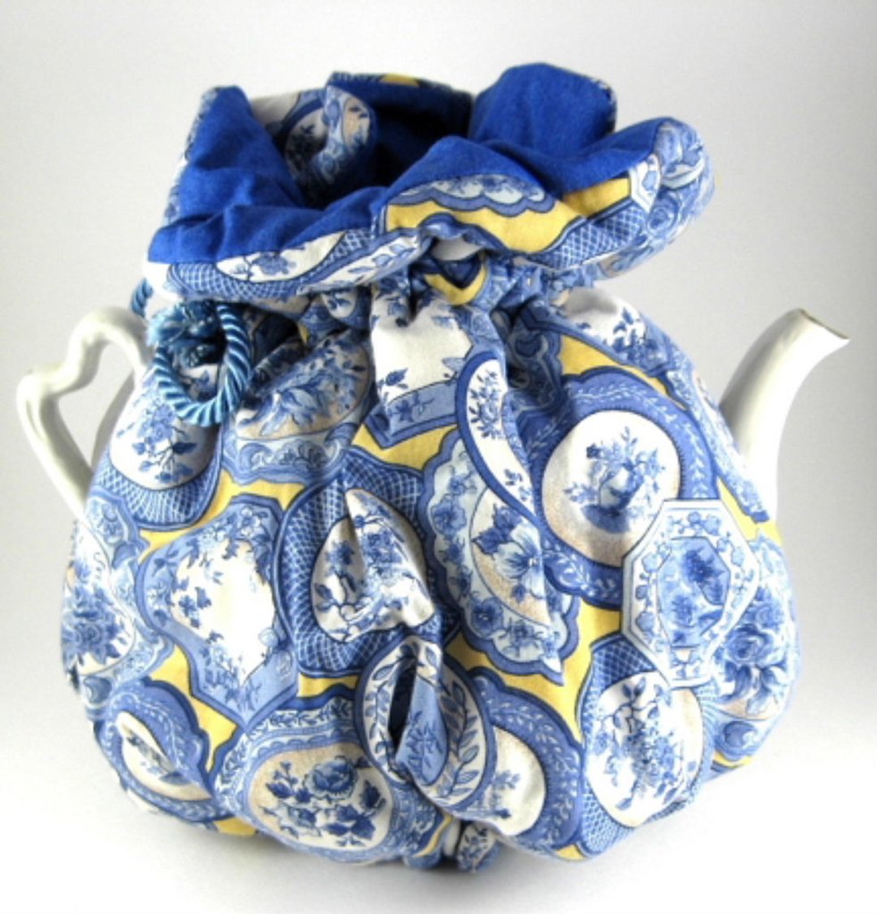 Handmade Tea Cozy Padded with Blue and White Plates Design on Yellow-Blue Lining - Perfect for Afternoon Tea, Gifts & Kitchen Decor (USA Made)