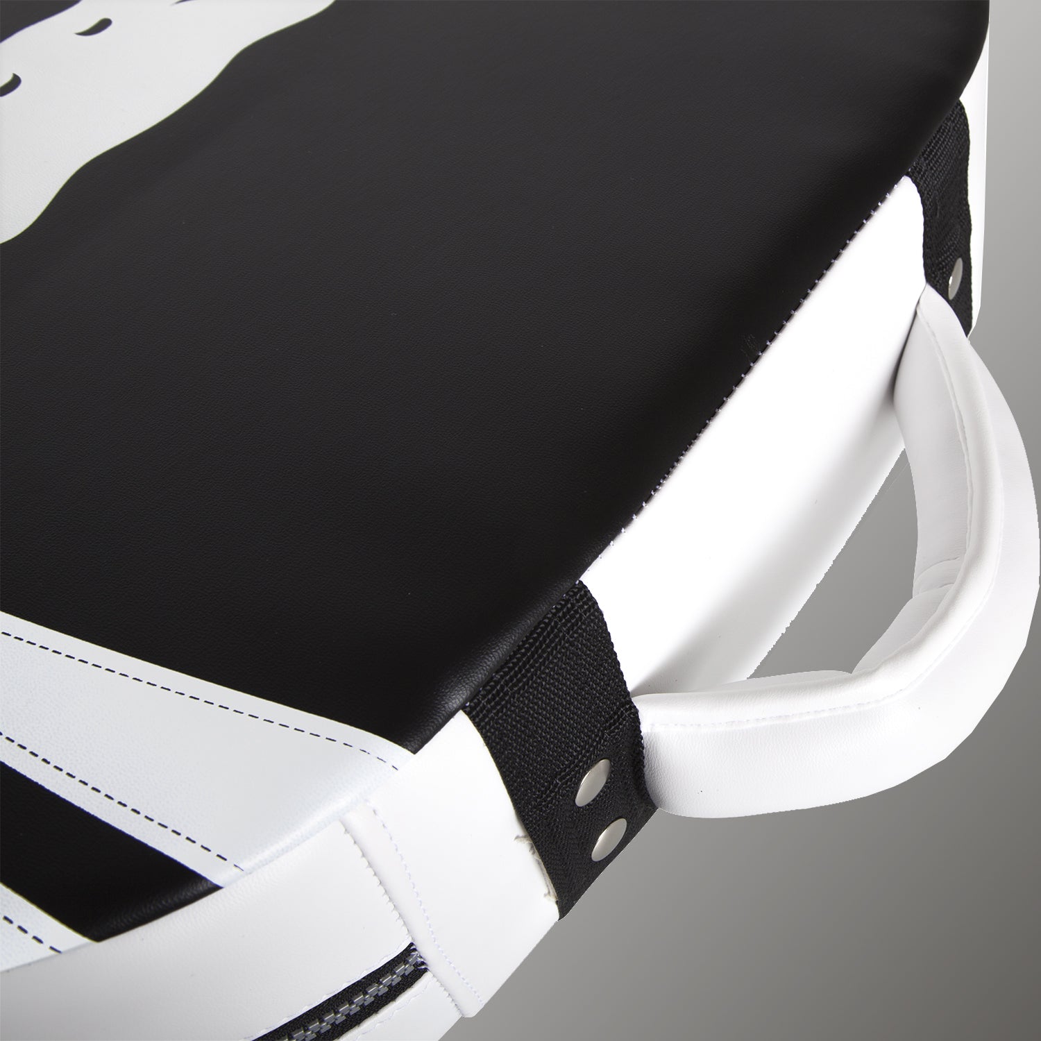 Venum Absolute Square Kick Shield - Skintex Leather Training Shield for MMA, Muay Thai & Kickboxing - Black/Ice - Perfect for Sparring, Martial Arts & Combat Sports Practice