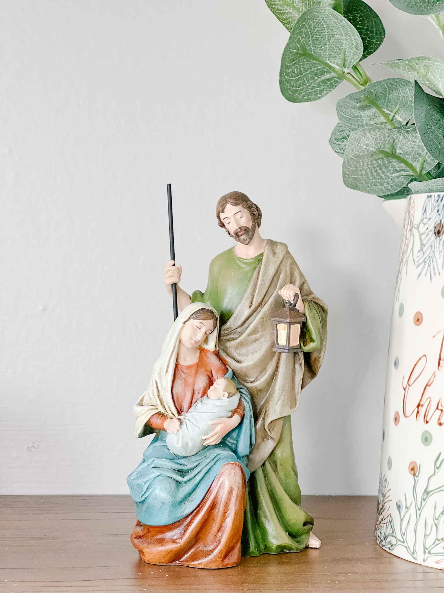Holy Family Statue - Religious Home Decor, Catholic Gifts for Christmas, Baptism & Weddings - Perfect for Church Altar, Living Room & Garden Display