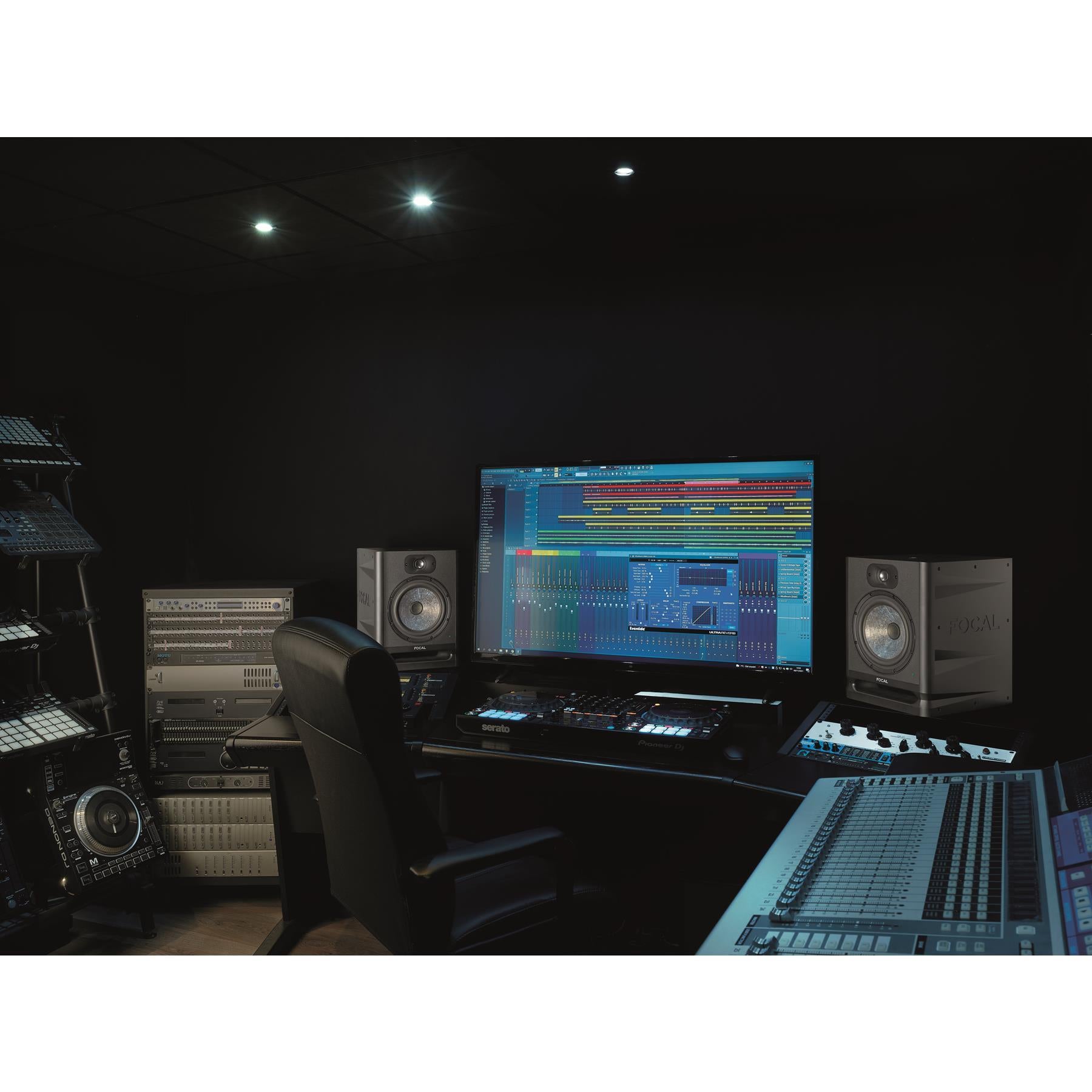 Focal Alpha 80 Evo 115W Powered 2-Way Studio Monitor - Professional Reference Speakers for Music Production, Home Recording & Audio Mixing