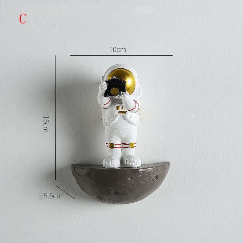 Kids Astronaut Wall Shelf Decor - Space Themed Floating Shelves for Bedroom & Playroom - Perfect for Organizing Toys, Books & Displaying Collectibles