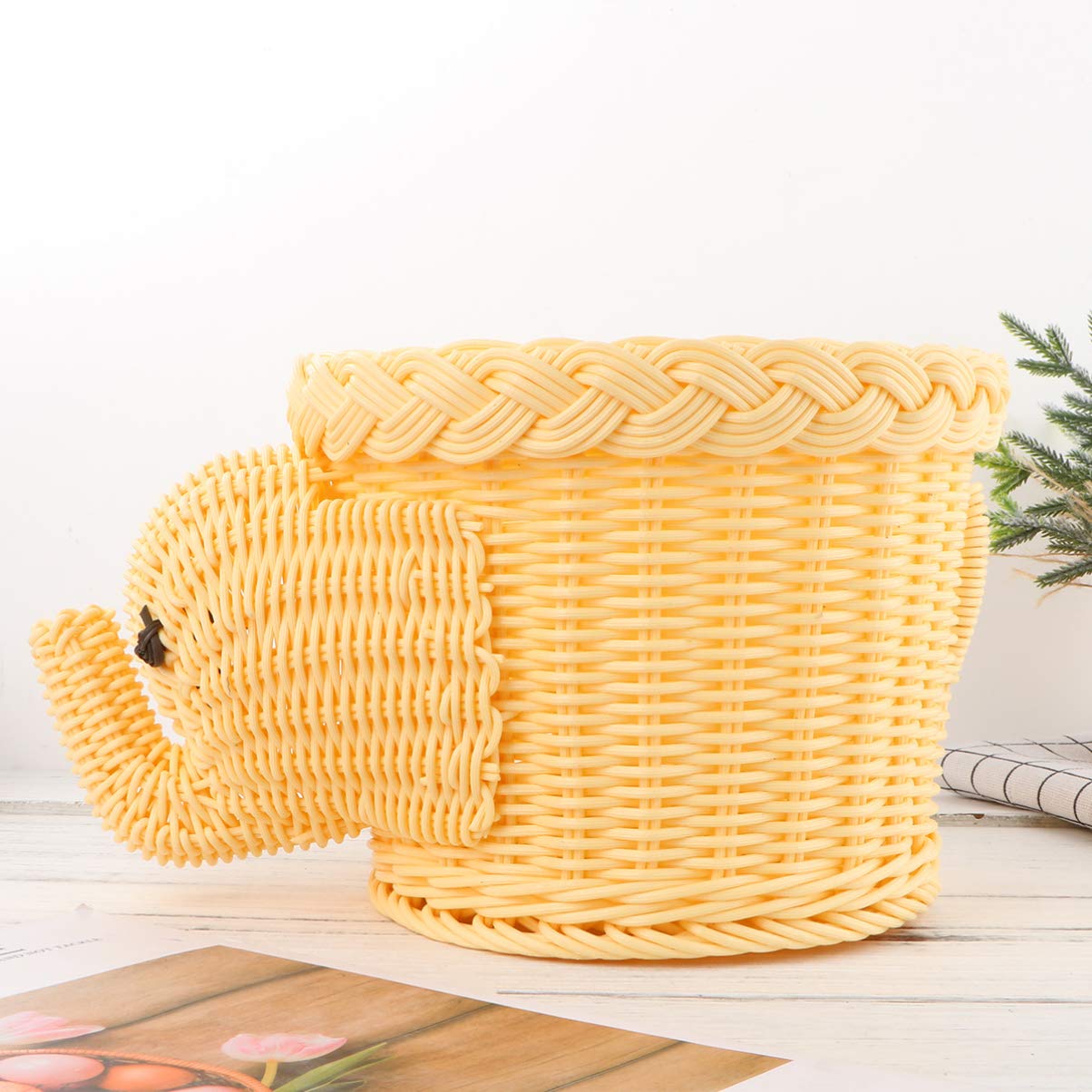 Cabilock Rattan Bread Basket - Bamboo Fruit Stand for Candy, Child Food Serving - 1pc Tabletop Basket for Kitchen, Dining, Picnic & Party Decor