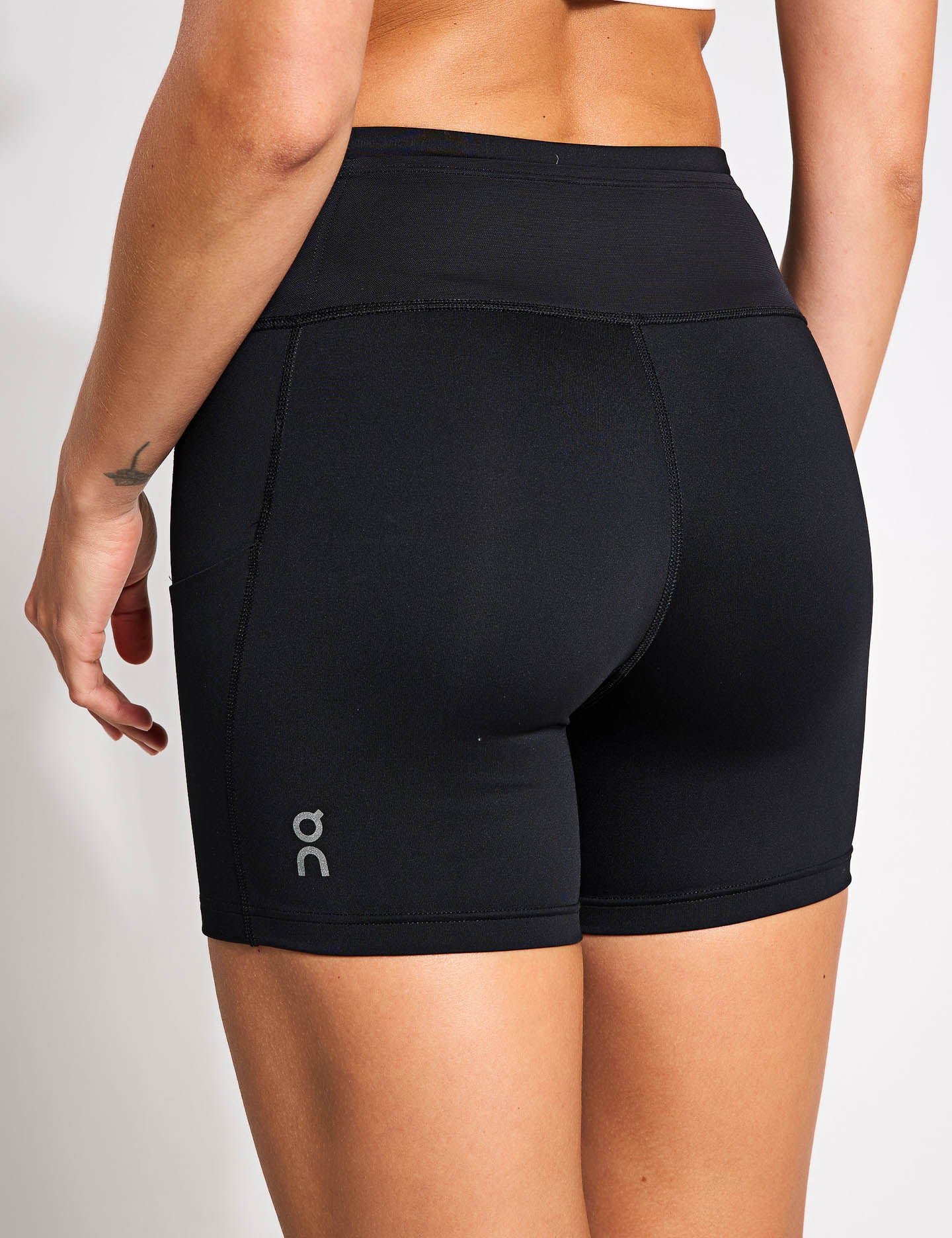 High-Performance Running Short Tights for Women & Men - Breathable Black Workout Leggings for Gym, Yoga, and Athletic Training