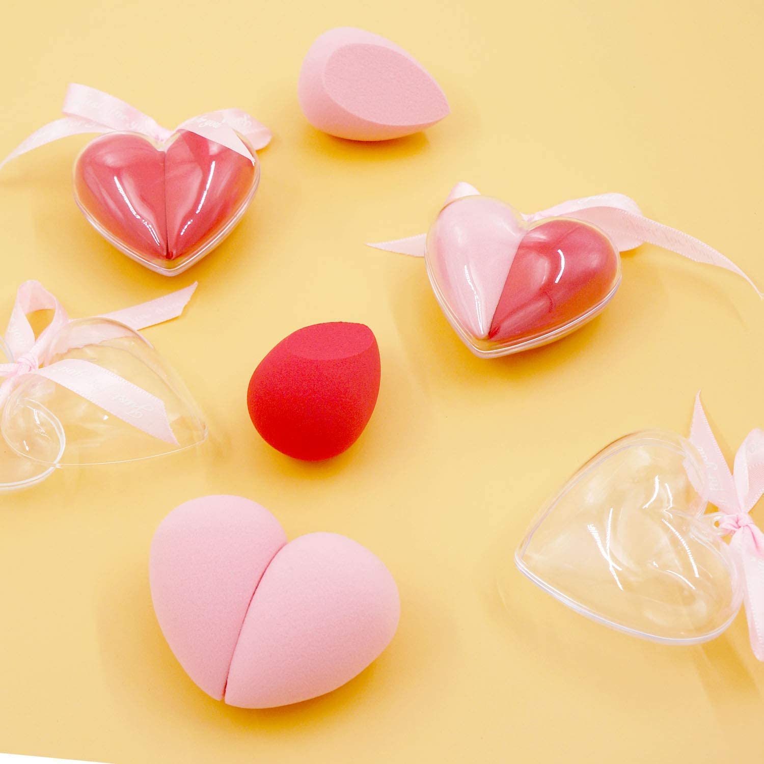 2 Pcs Heart Shaped Makeup Blender Sponge with Cute Storage Box - Soft Cosmetic Puff for Flawless Foundation Application - Perfect for Travel & Daily Makeup Routine (Multicolor, Random Color)